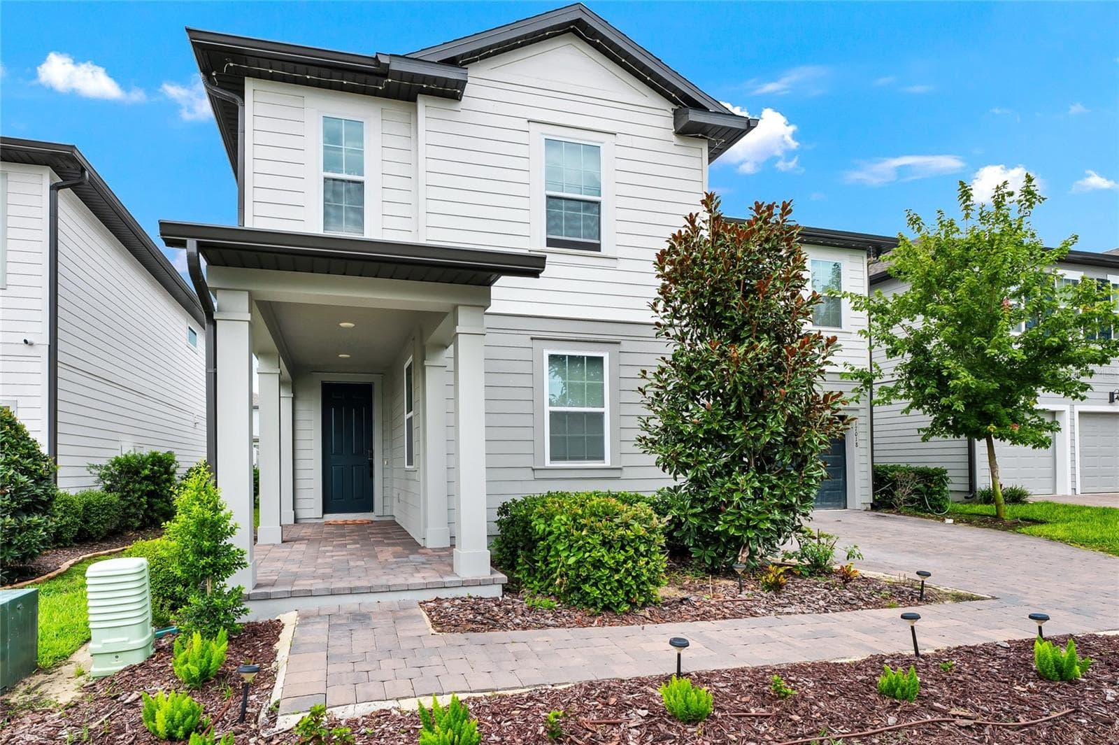 Single Family Residence at 17018 SEVILLE ORANGE RD, WINTER GARDEN, photo 2 of 40