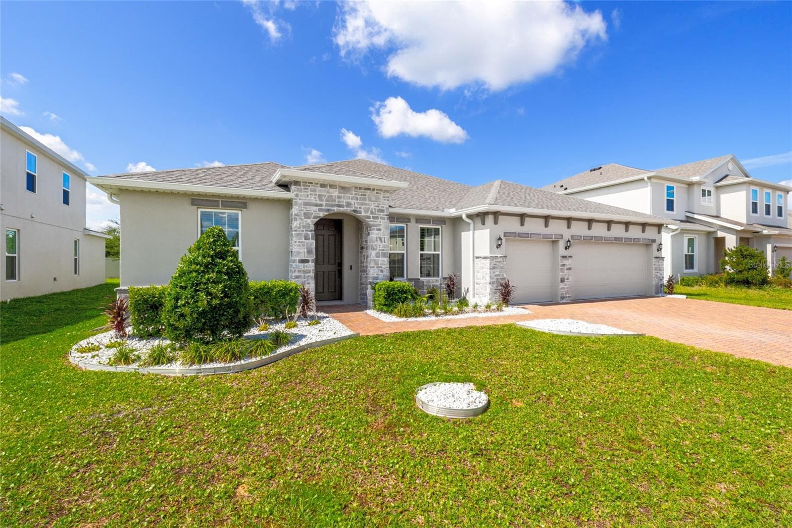 Single Family Residence at 1325 BLARNEY ST, CLERMONT, photo 2 of 61