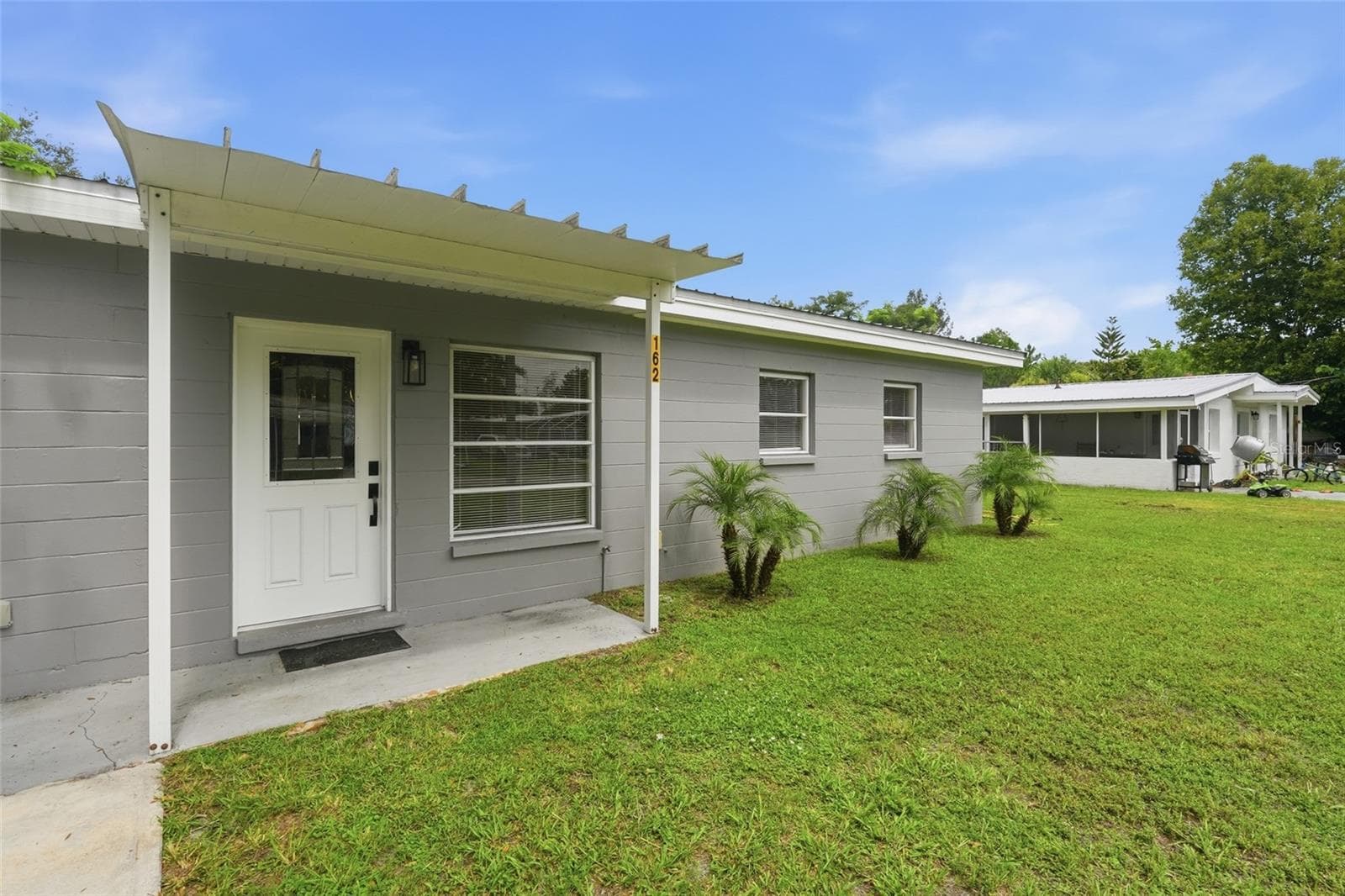 Single Family Residence at 162 BRIDLE PATH, ARCADIA, photo 3 of 36