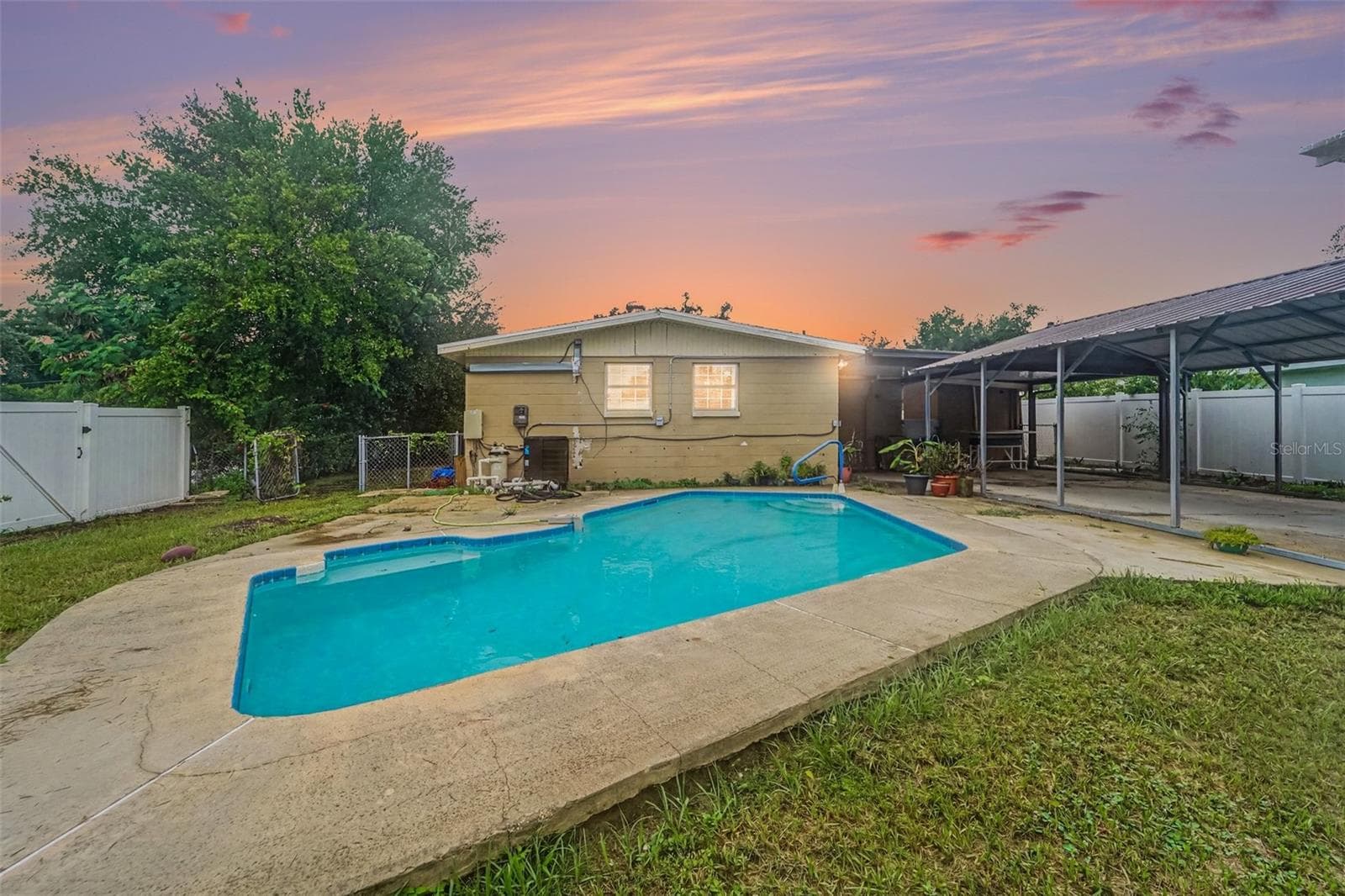 Single Family Residence at 4224 E REGNAS AVE, TAMPA, photo 3 of 29