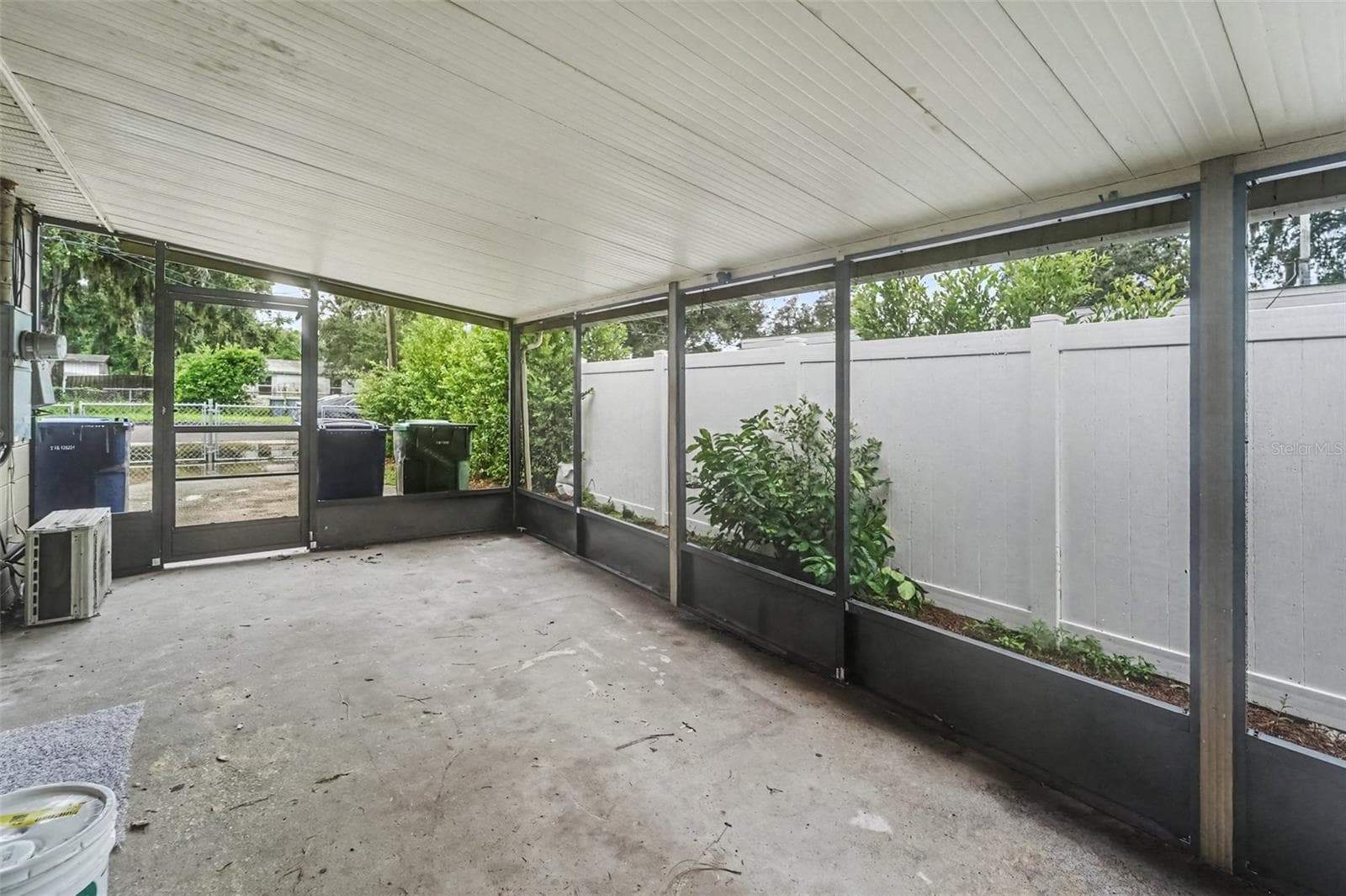 Single Family Residence at 4224 E REGNAS AVE, TAMPA, photo 23 of 29