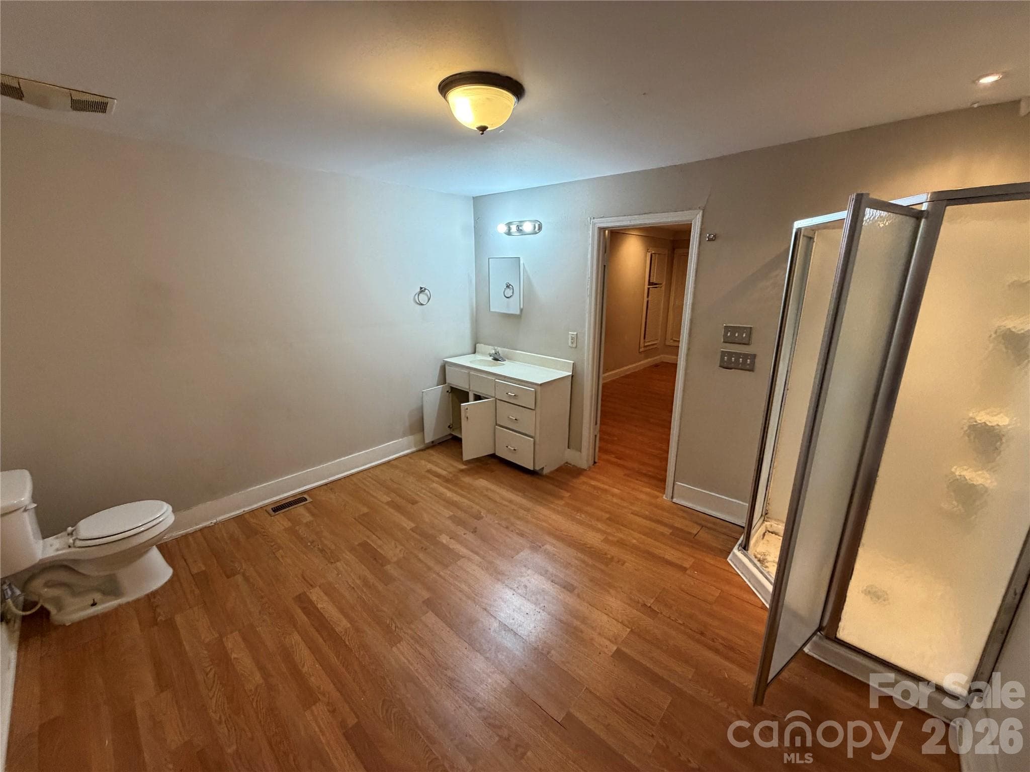 Primary Bath - 2558 Milton Avenue, Gastonia