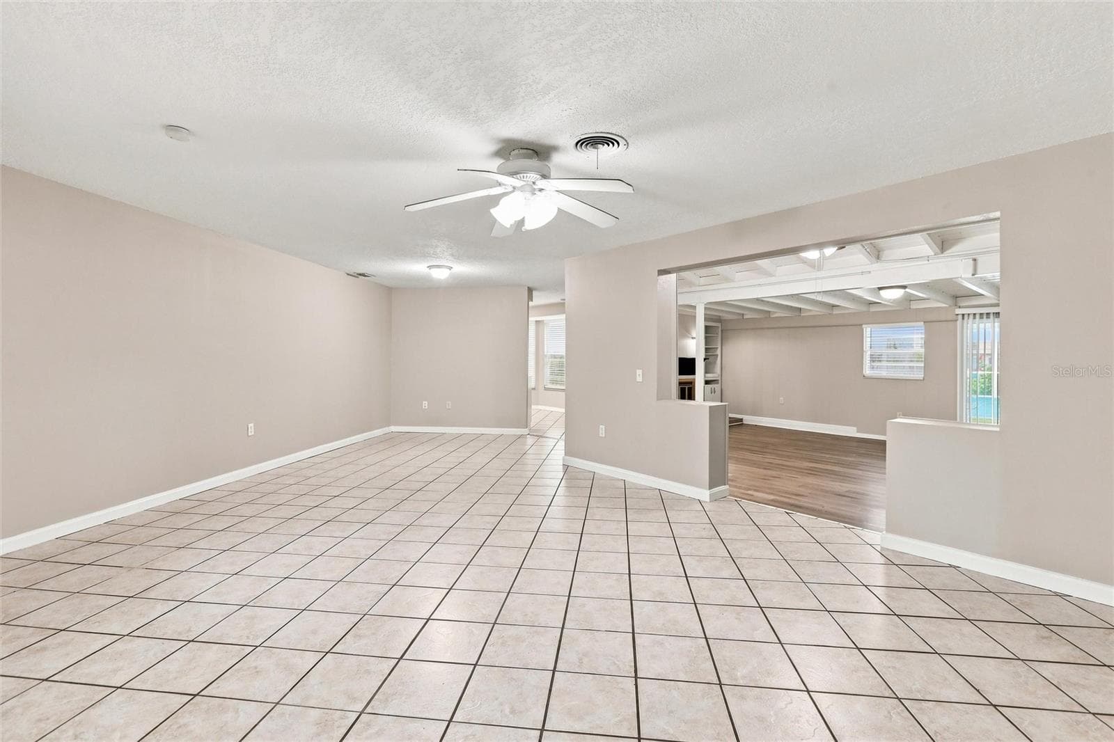 Single Family Residence at 131 DEGAS DR, NOKOMIS, photo 9 of 42