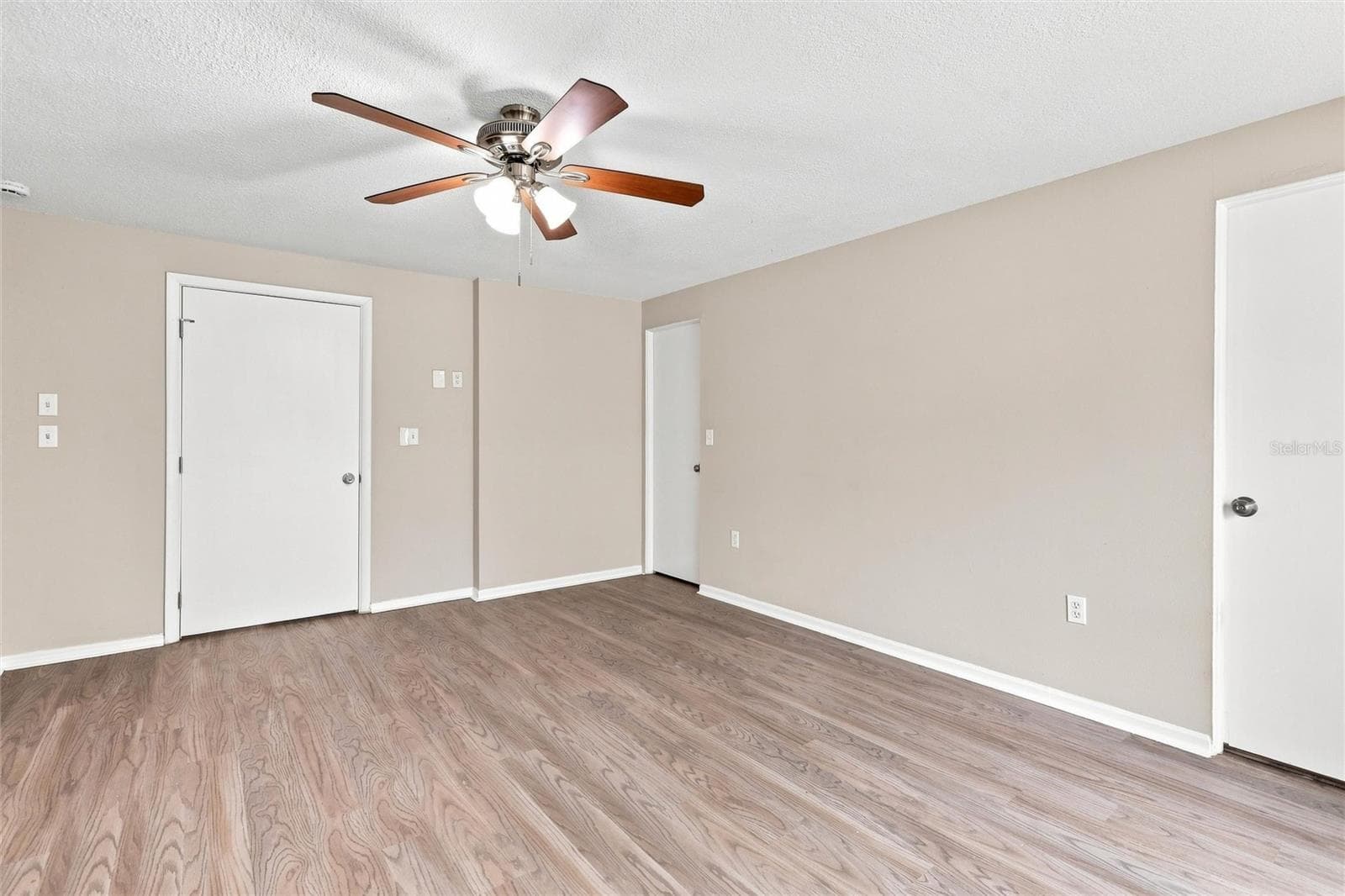 Single Family Residence at 131 DEGAS DR, NOKOMIS, photo 18 of 42