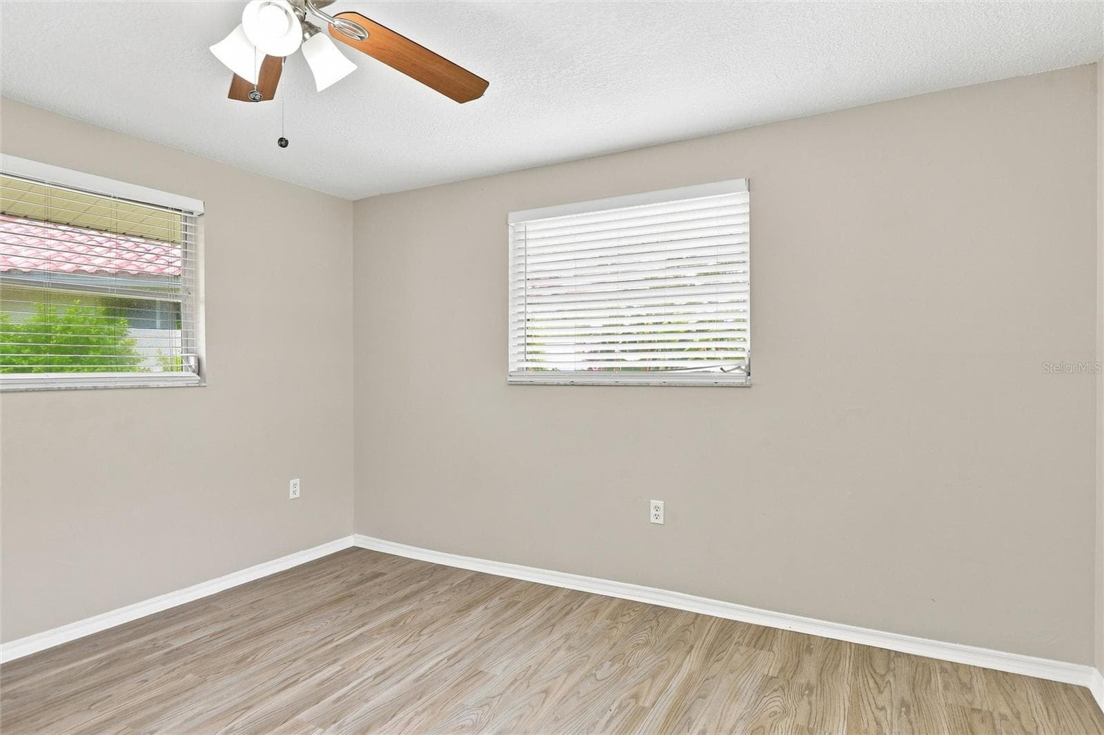 Single Family Residence at 131 DEGAS DR, NOKOMIS, photo 22 of 42