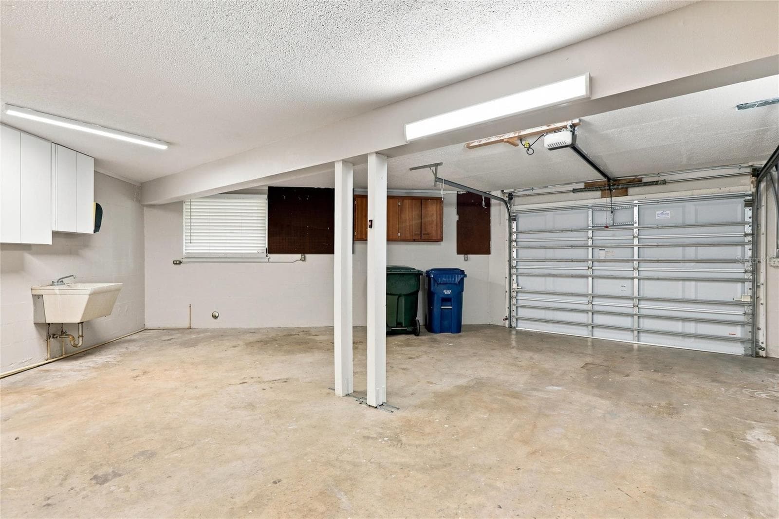 Single Family Residence at 131 DEGAS DR, NOKOMIS, photo 32 of 42