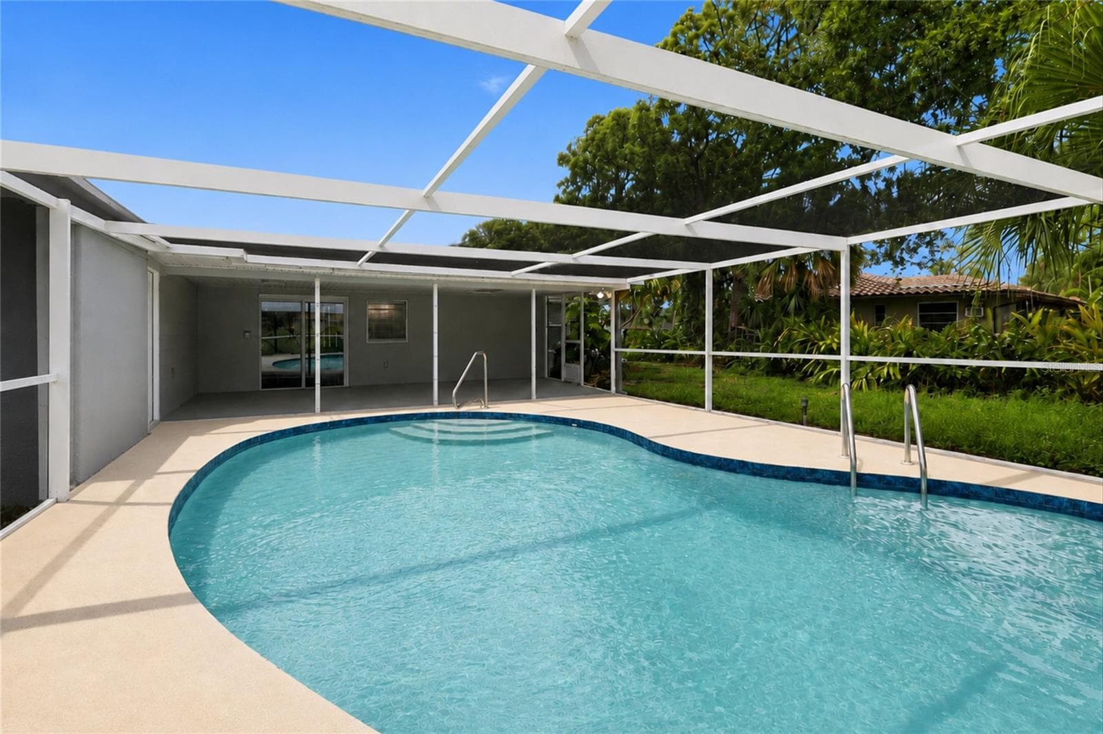 Single Family Residence at 131 DEGAS DR, NOKOMIS, photo 39 of 42