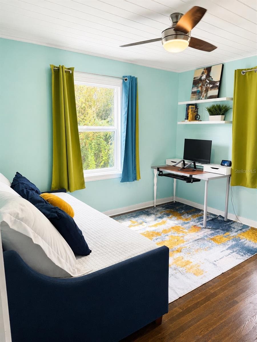 3rd bedroom on 2nd floor - 926 29TH ST N, ST PETERSBURG