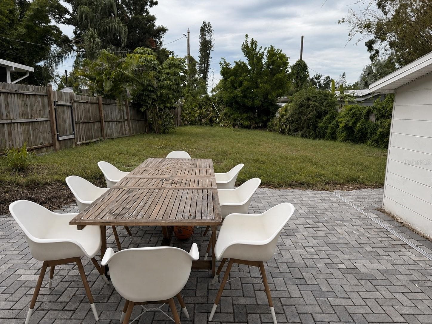 Backyard, brick paver patio - 926 29TH ST N, ST PETERSBURG