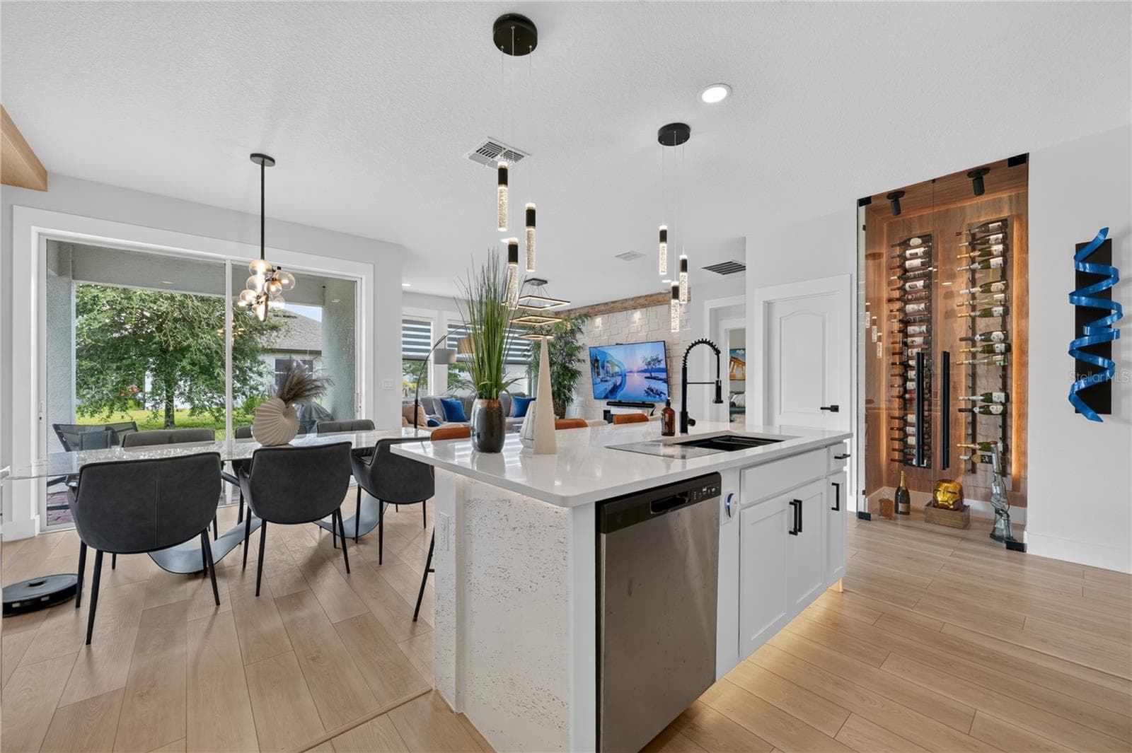 Single Family Residence at 13518 PARKFIELD WAY, WINTER GARDEN, photo 10 of 39