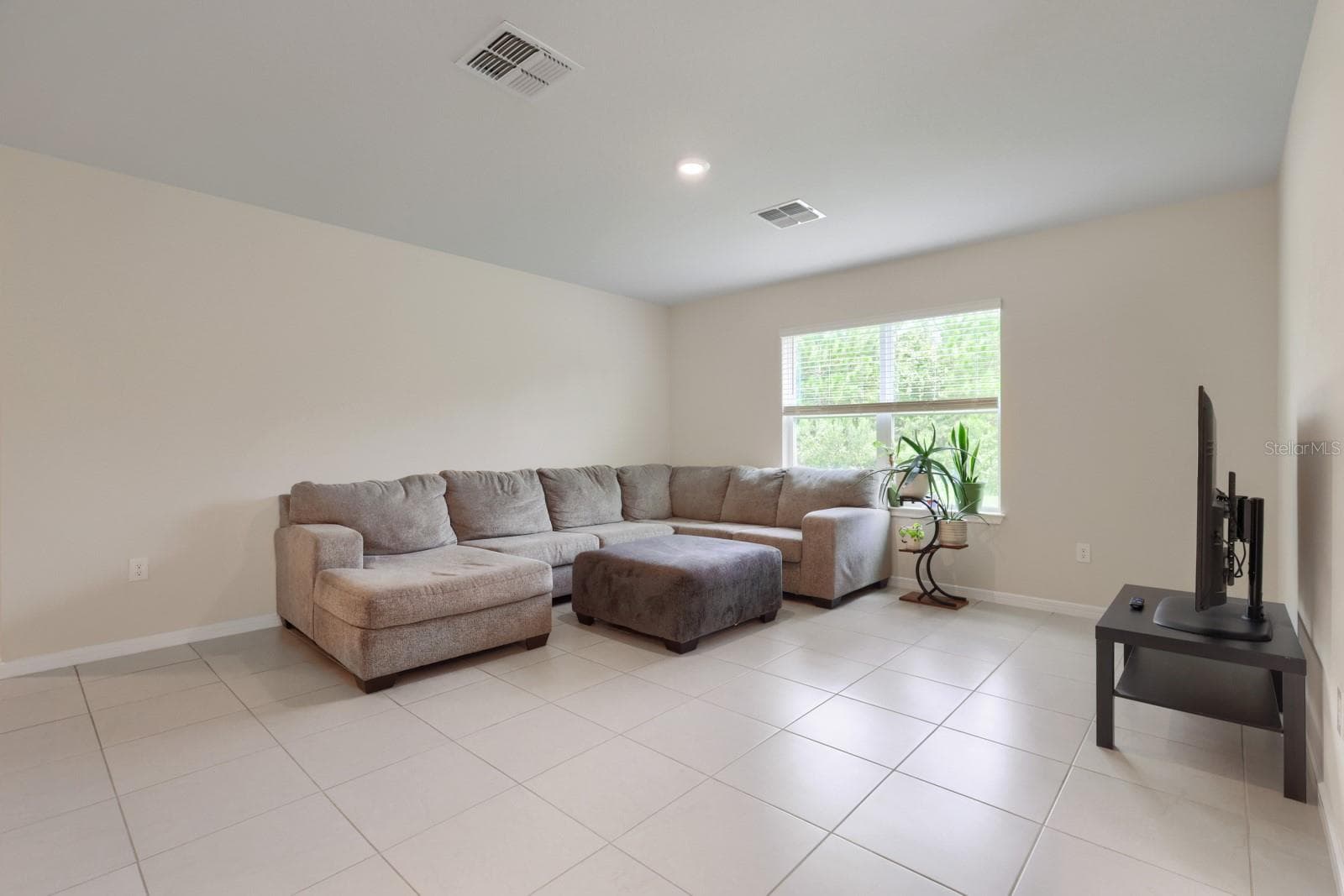 Single Family Residence at 30169 MERILEE PL, WESLEY CHAPEL, photo 11 of 27