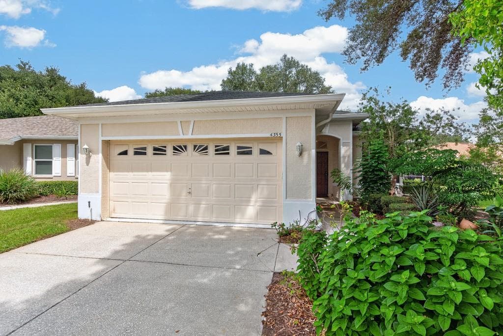 4355 BURNBERRY GLEN CT
