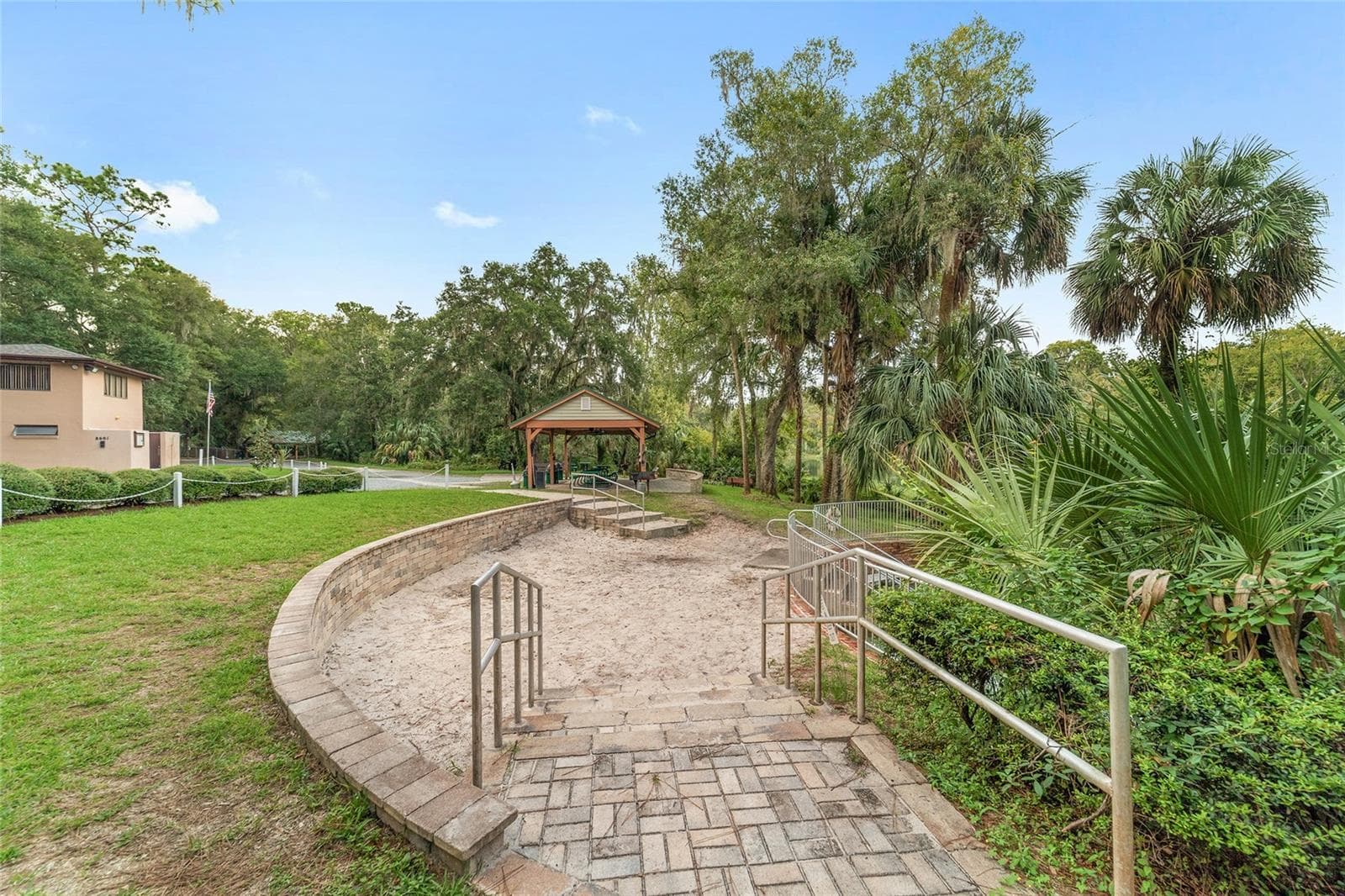 Rainbow river private area - 19369 SW 100TH LOOP, DUNNELLON