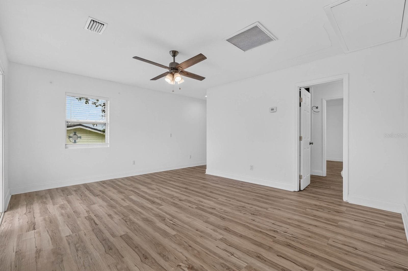 Single Family Residence at 2005 SCHULTE AVE, DAYTONA BEACH, photo 16 of 61