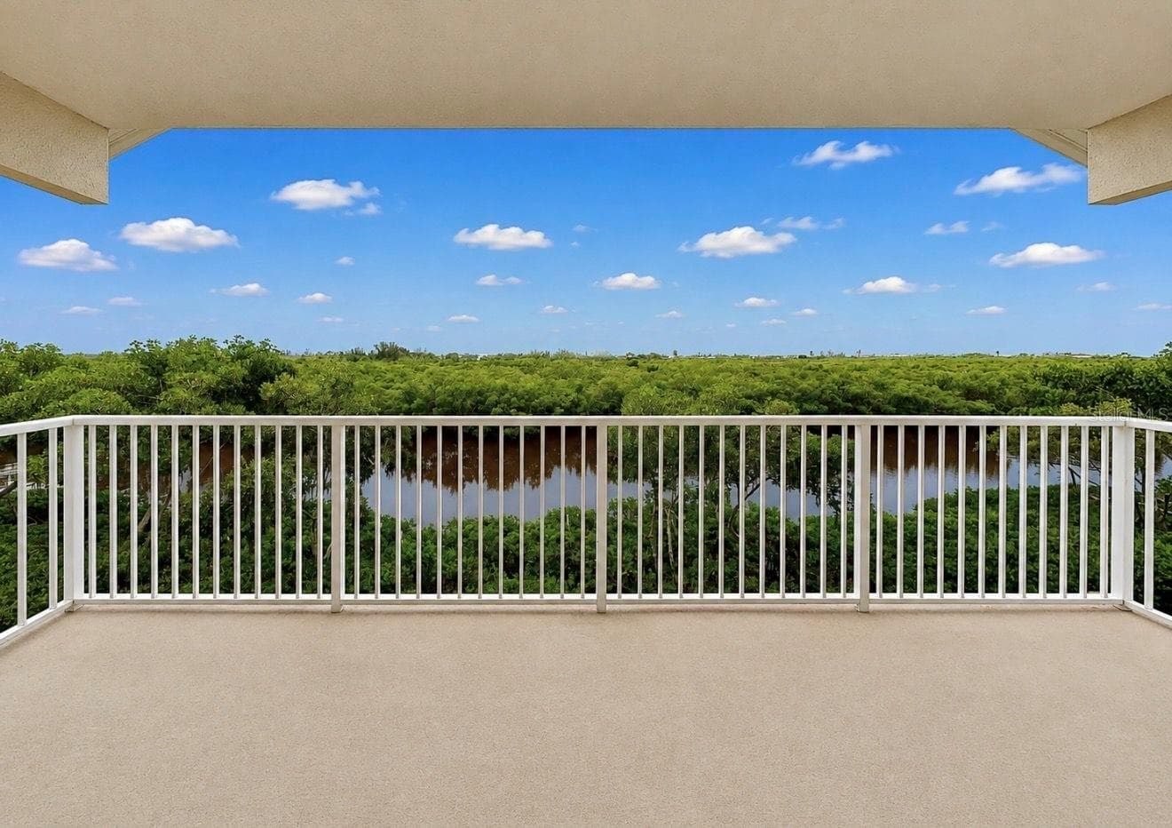 Townhouse at 3228 MANGROVE POINT DR, RUSKIN, photo 6 of 34