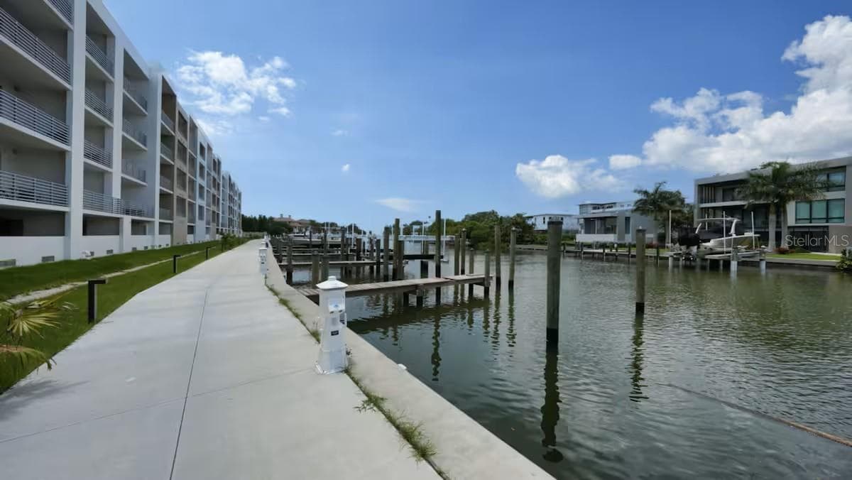 Condominium at 1709 N TAMIAMI TRL #220, SARASOTA, photo 13 of 16