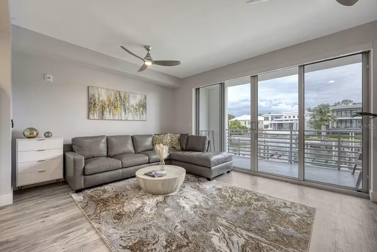 Condominium at 1709 N TAMIAMI TRL #220, SARASOTA, photo 4 of 16