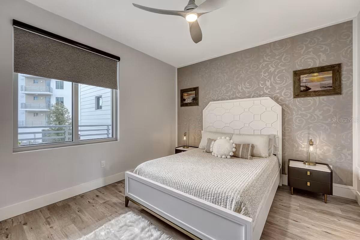 Condominium at 1709 N TAMIAMI TRL #220, SARASOTA, photo 7 of 16