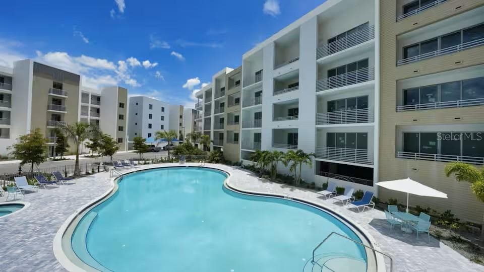 Condominium at 1709 N TAMIAMI TRL #220, SARASOTA, photo 14 of 16