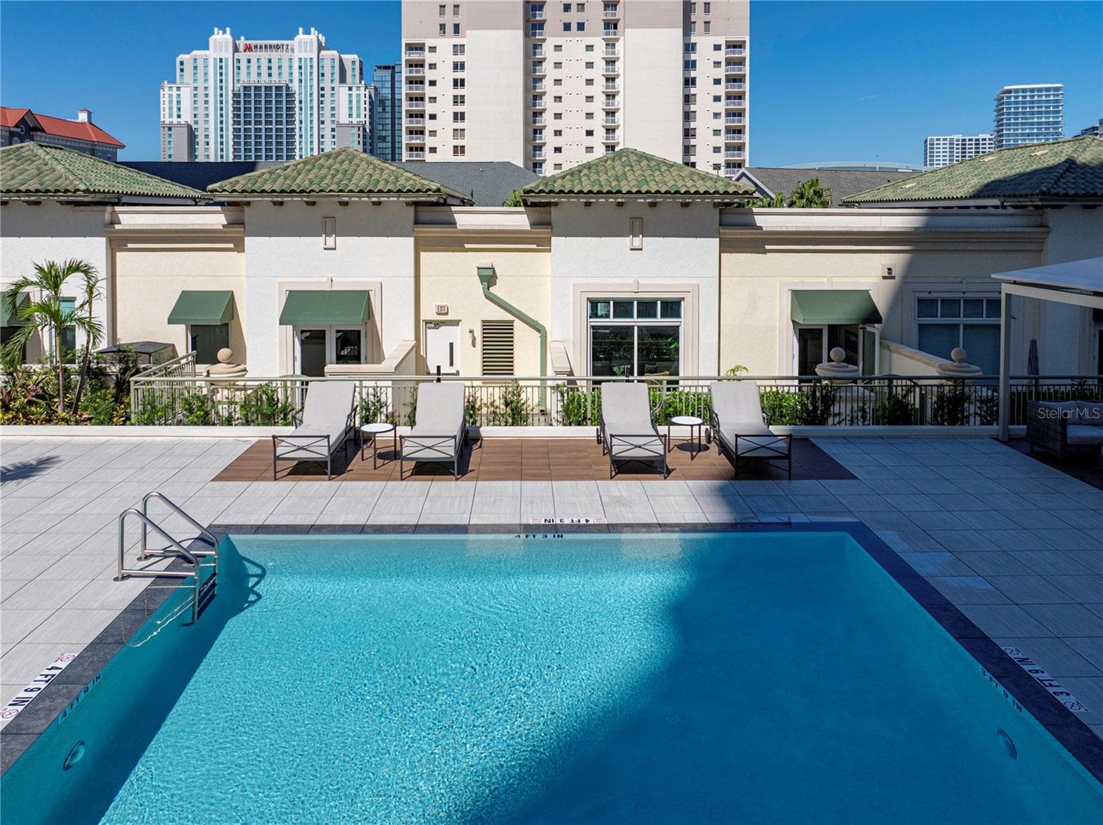 Condominium at 450 KNIGHTS RUN AVE #1103, TAMPA, photo 69 of 97
