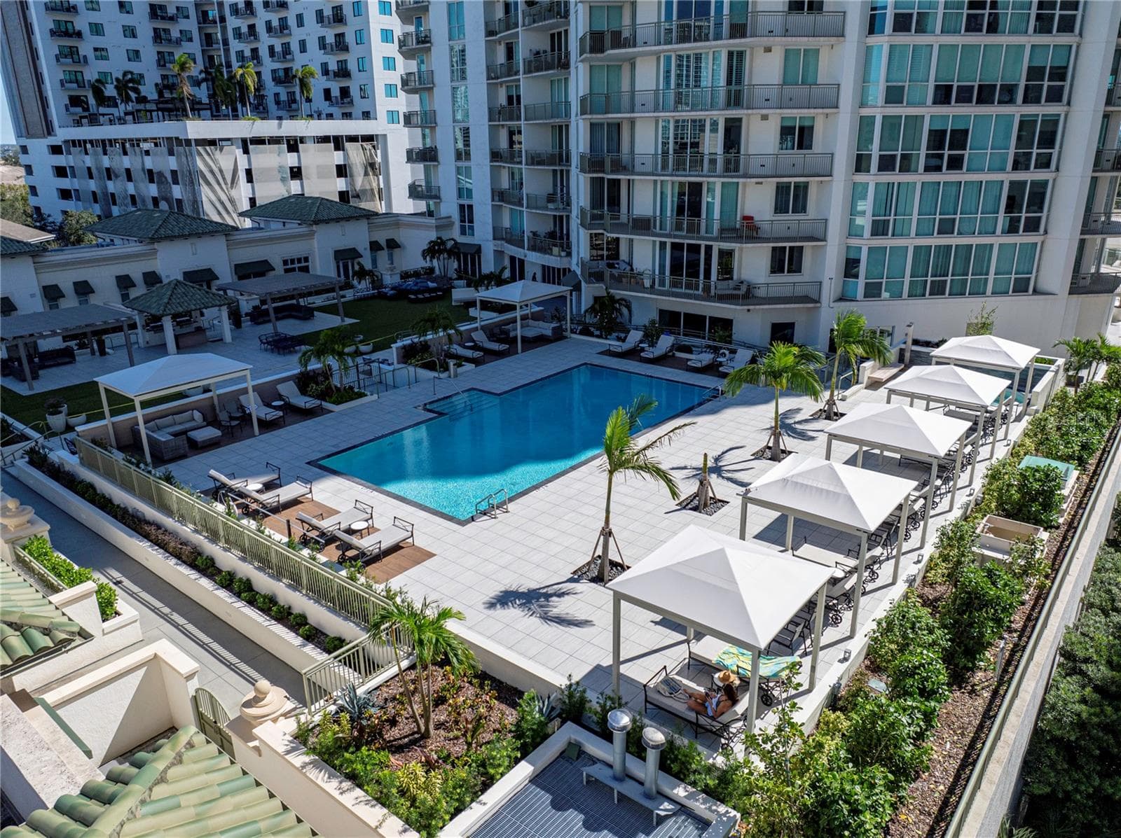 Condominium at 450 KNIGHTS RUN AVE #1103, TAMPA, photo 65 of 97