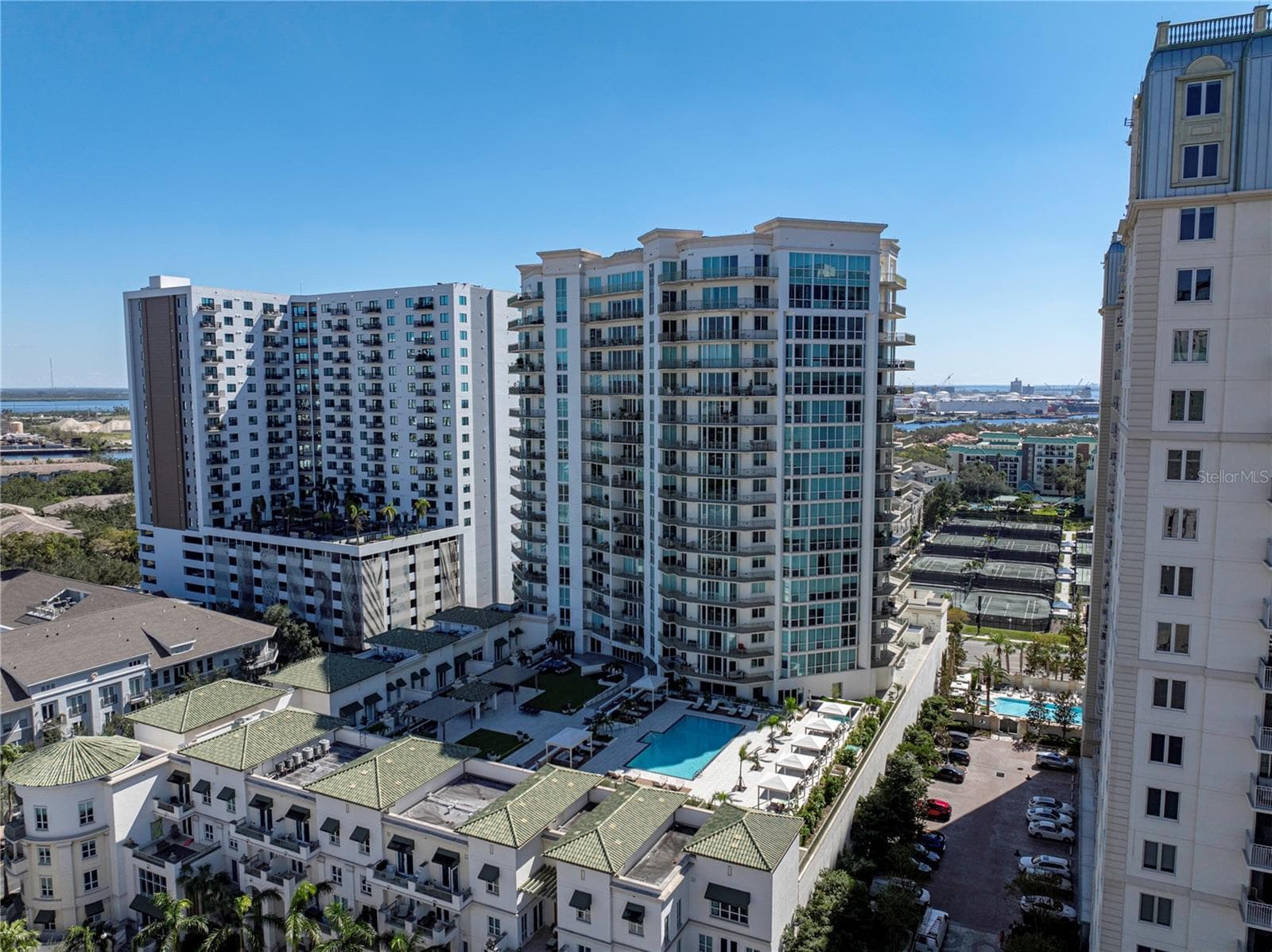 Condominium at 450 KNIGHTS RUN AVE #1103, TAMPA, photo 73 of 97