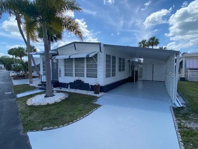 4851 W GANDY BLVD #B10L30