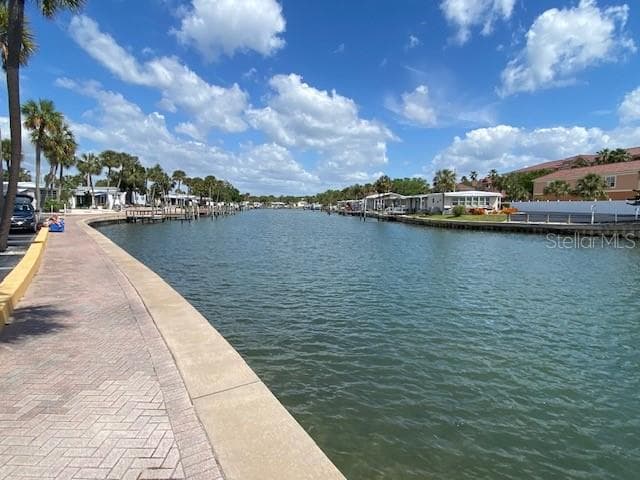 bay - 4851 W GANDY BLVD #B10L30, TAMPA