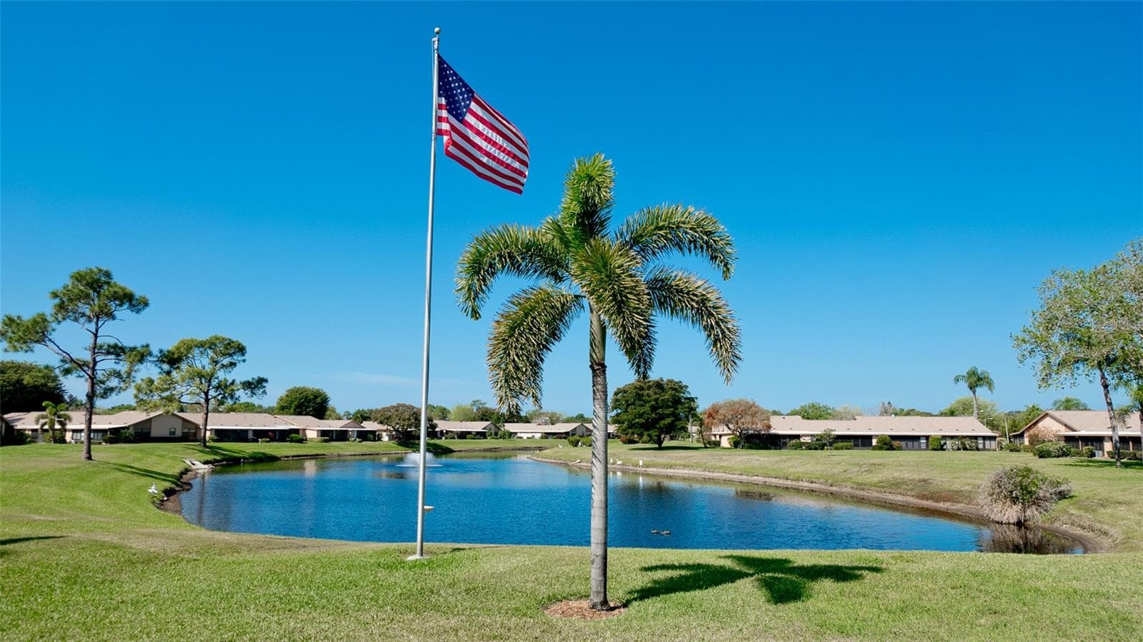 Condominium at 6507 HERITAGE LN #2605, BRADENTON, photo 33 of 37