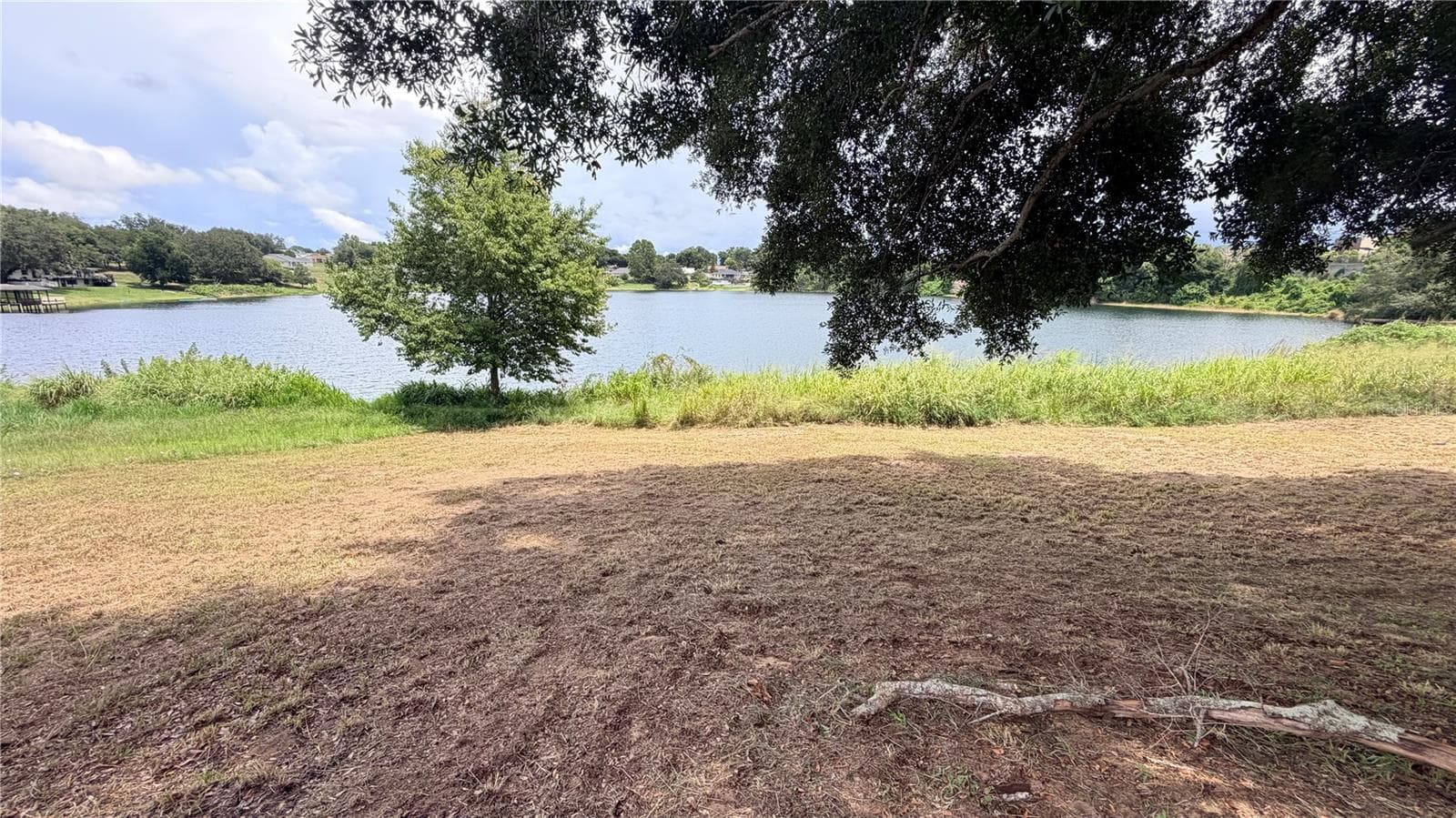 0 S LAKESHORE CT