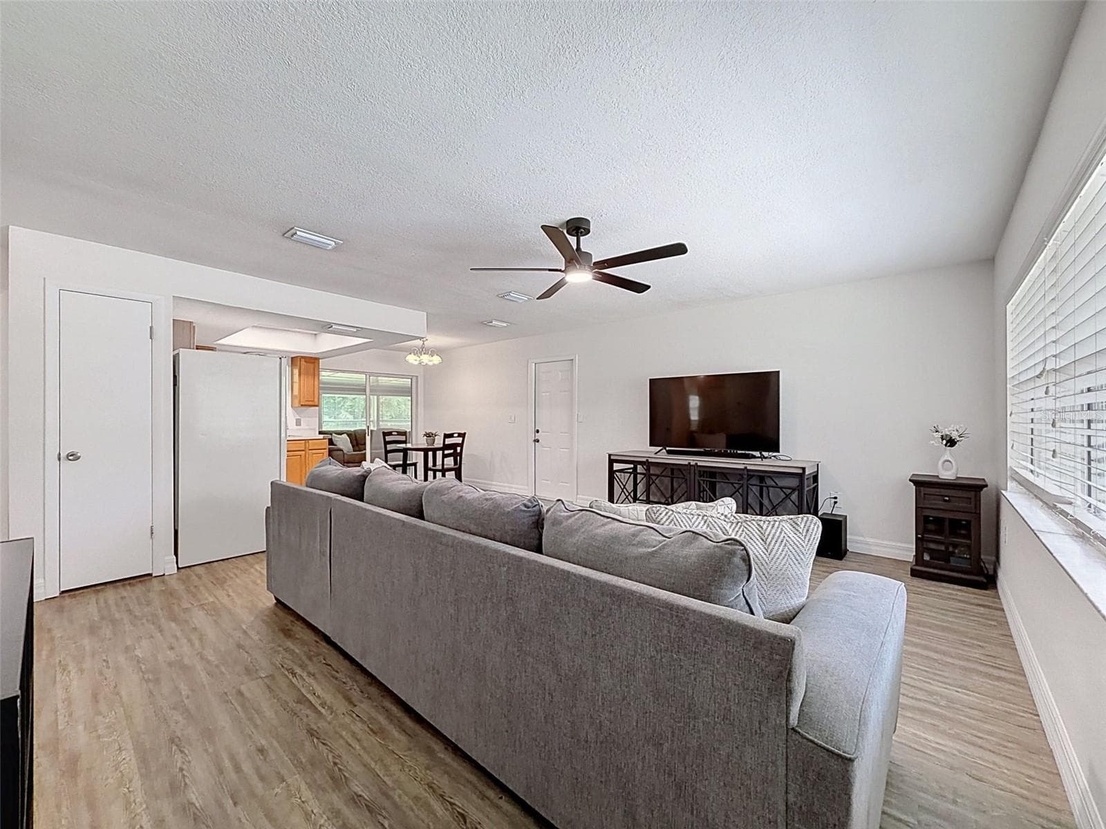 Single Family Residence at 7022 W CRESTVIEW LN, CRYSTAL RIVER, photo 4 of 34