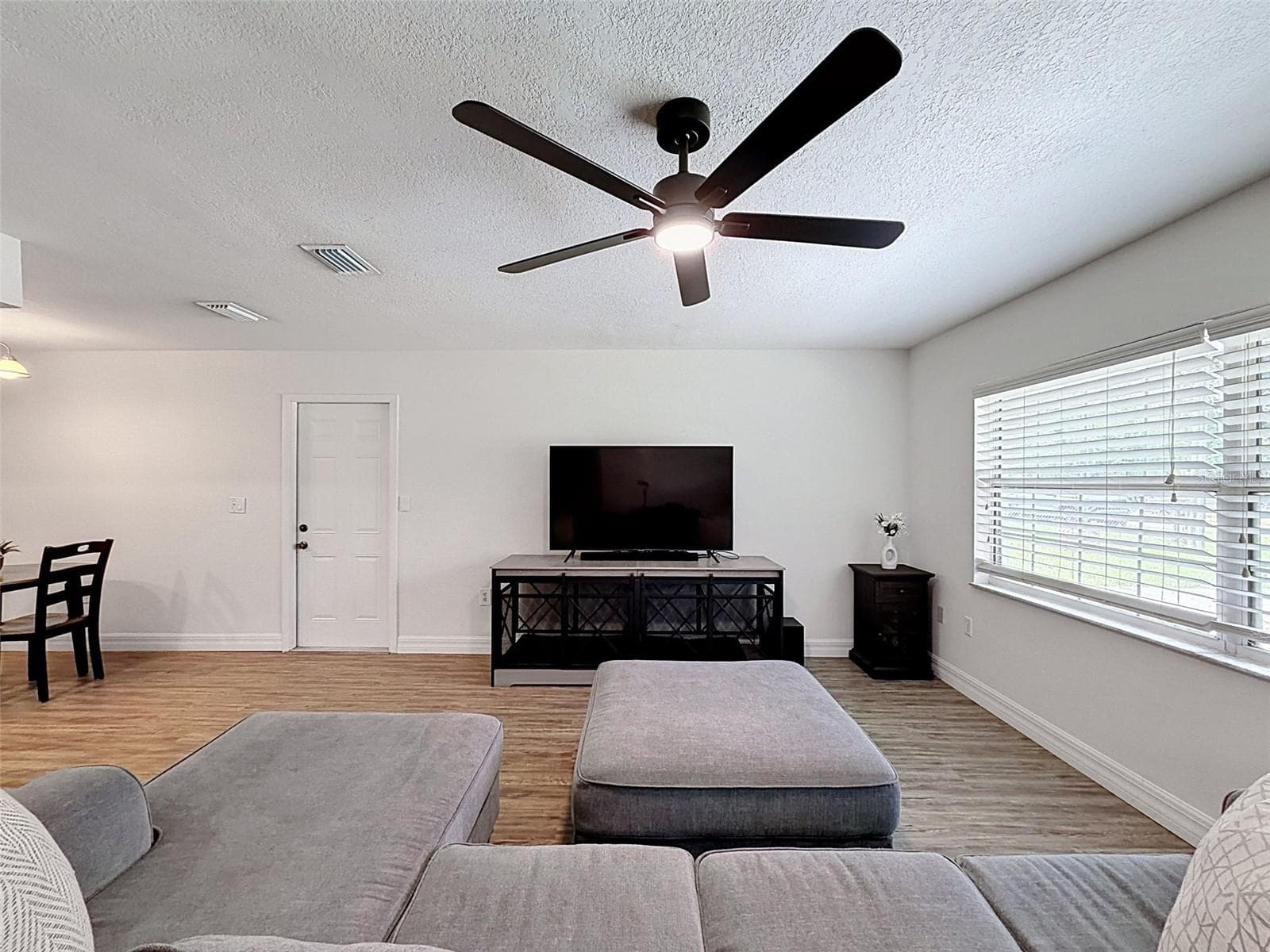 Single Family Residence at 7022 W CRESTVIEW LN, CRYSTAL RIVER, photo 7 of 34