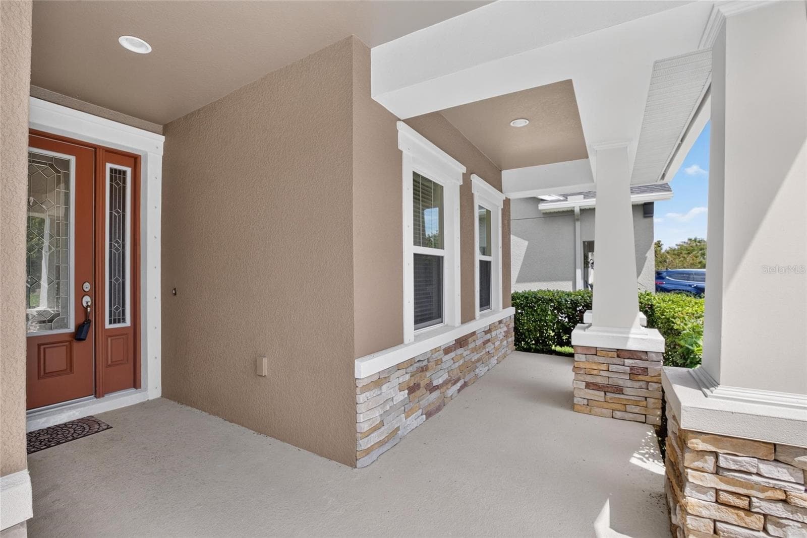 Single Family Residence at 7029 OLD BENTON DR, APOLLO BEACH, photo 3 of 58