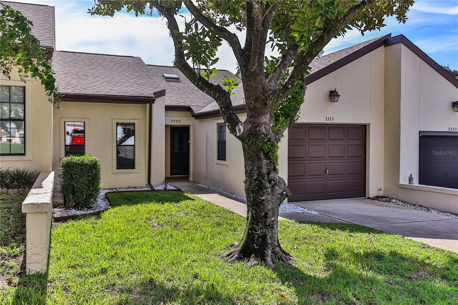 Front View - 3333 S LIVERPOOL PT, INVERNESS