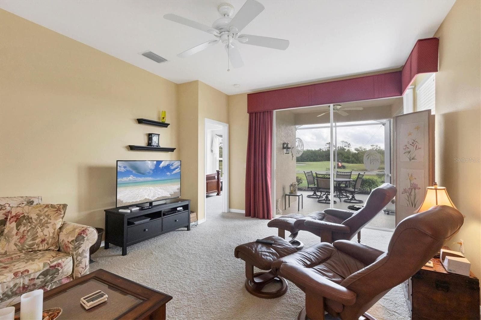 Villa at 4301 WHISPERING OAKS DR, NORTH PORT, photo 11 of 62
