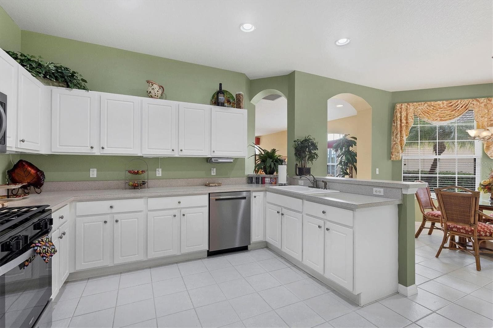 Villa at 4301 WHISPERING OAKS DR, NORTH PORT, photo 16 of 62