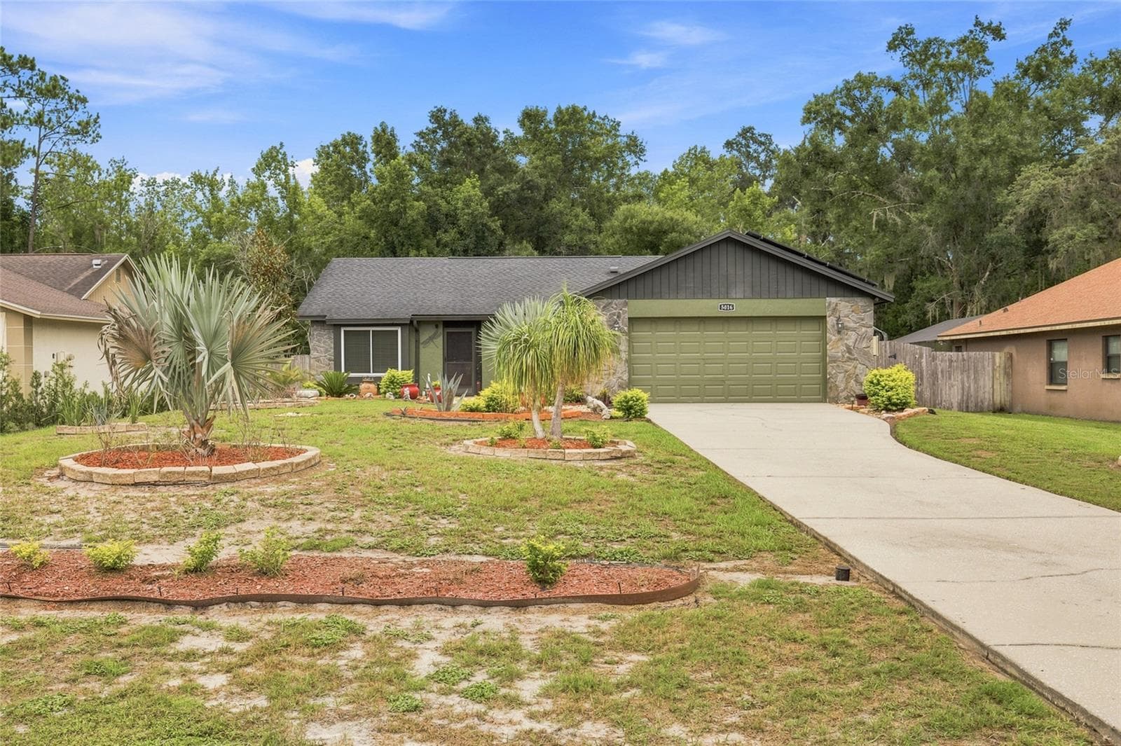 5016 SWALLOW DR