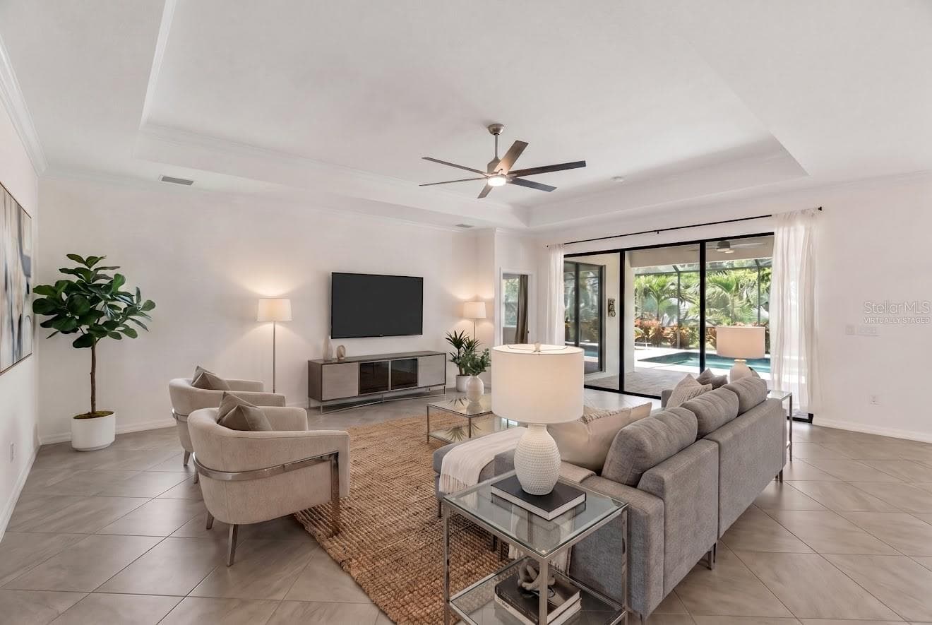 Virtually staged - 9730 CARNOUSTIE PL, BRADENTON