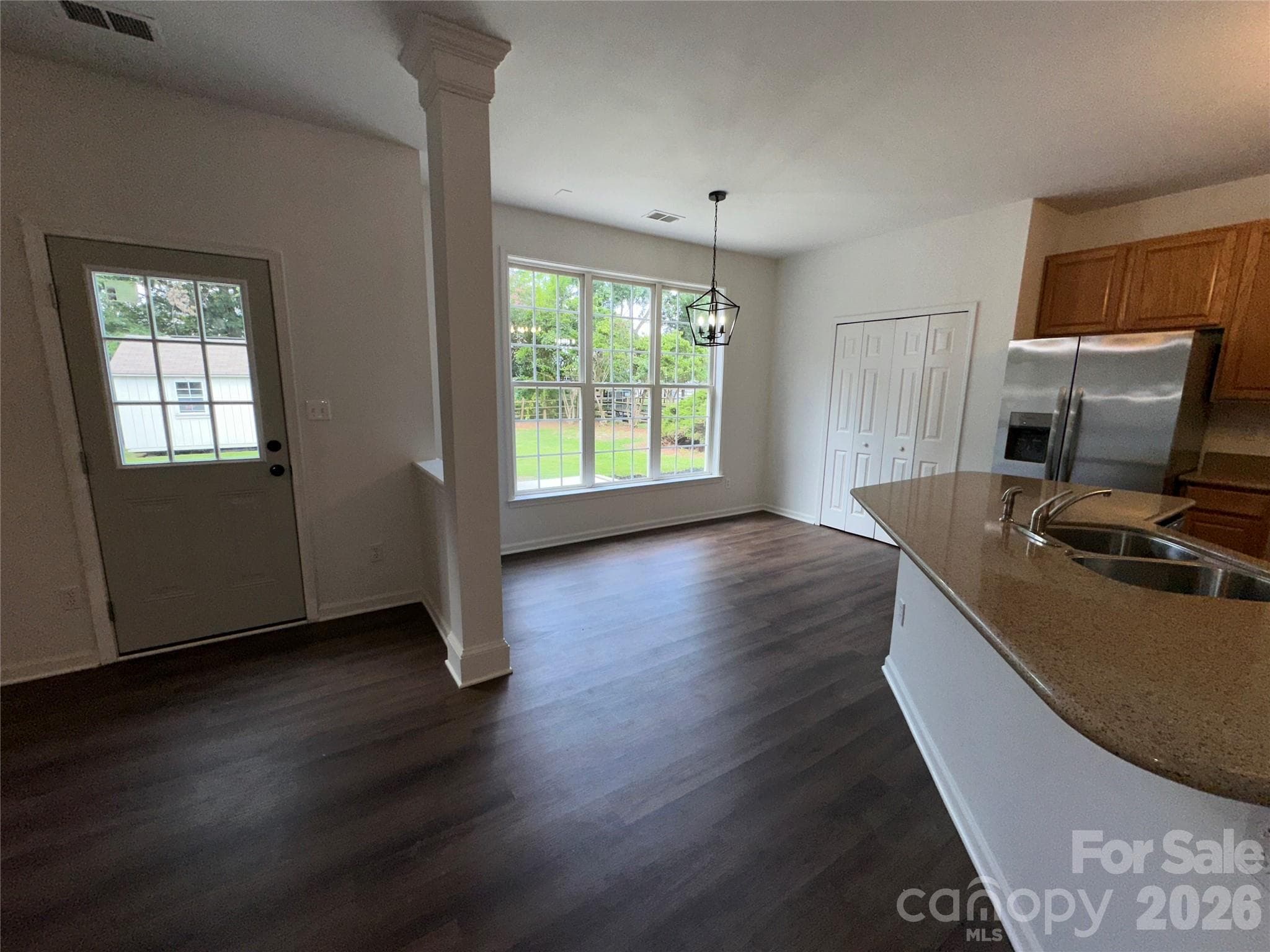 Single Family Residence at 5867 Crimson Oak Court, Harrisburg, photo 11 of 28