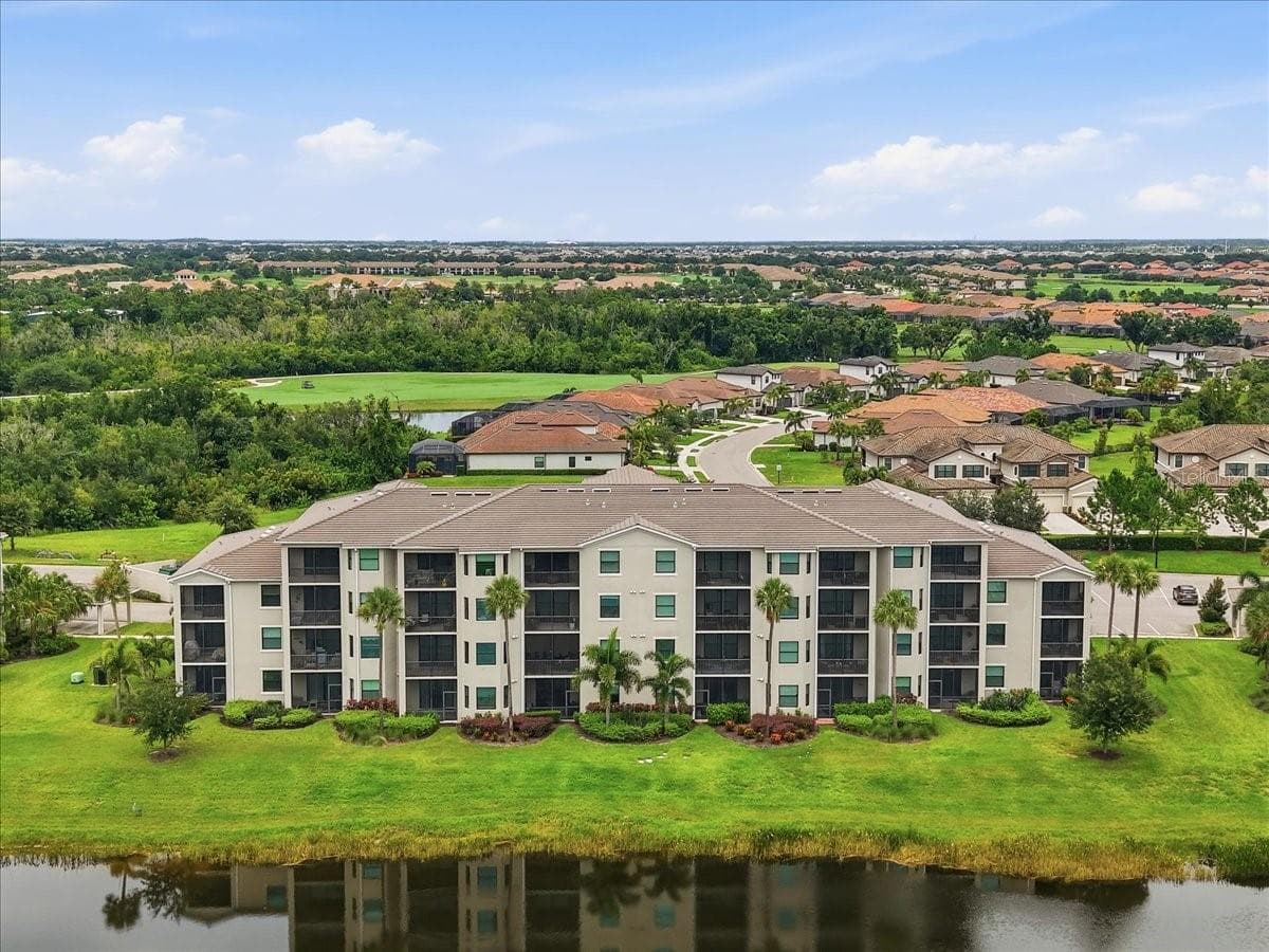 Condominium at 17520 GAWTHROP DR #305, LAKEWOOD RANCH, photo 2 of 78
