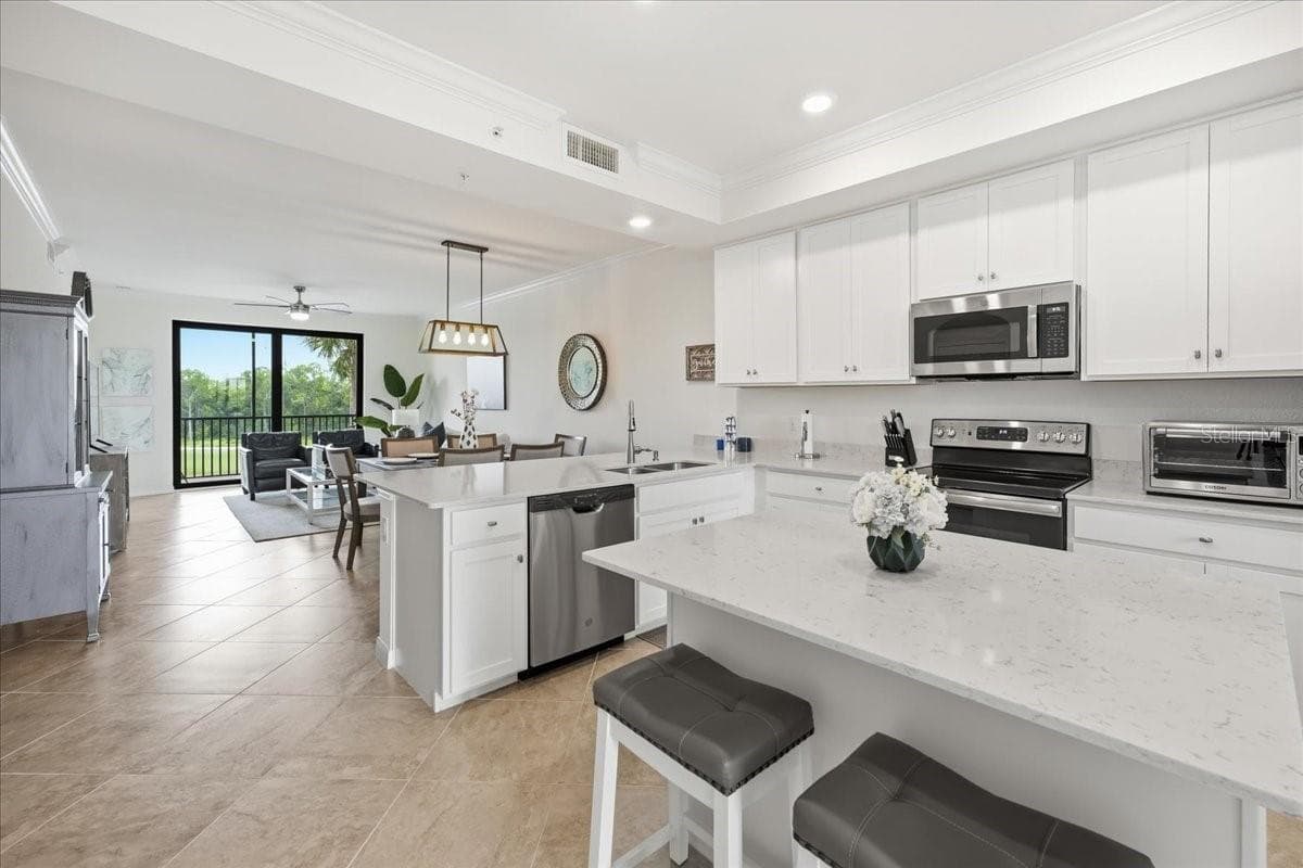 Condominium at 17520 GAWTHROP DR #305, LAKEWOOD RANCH, photo 15 of 78