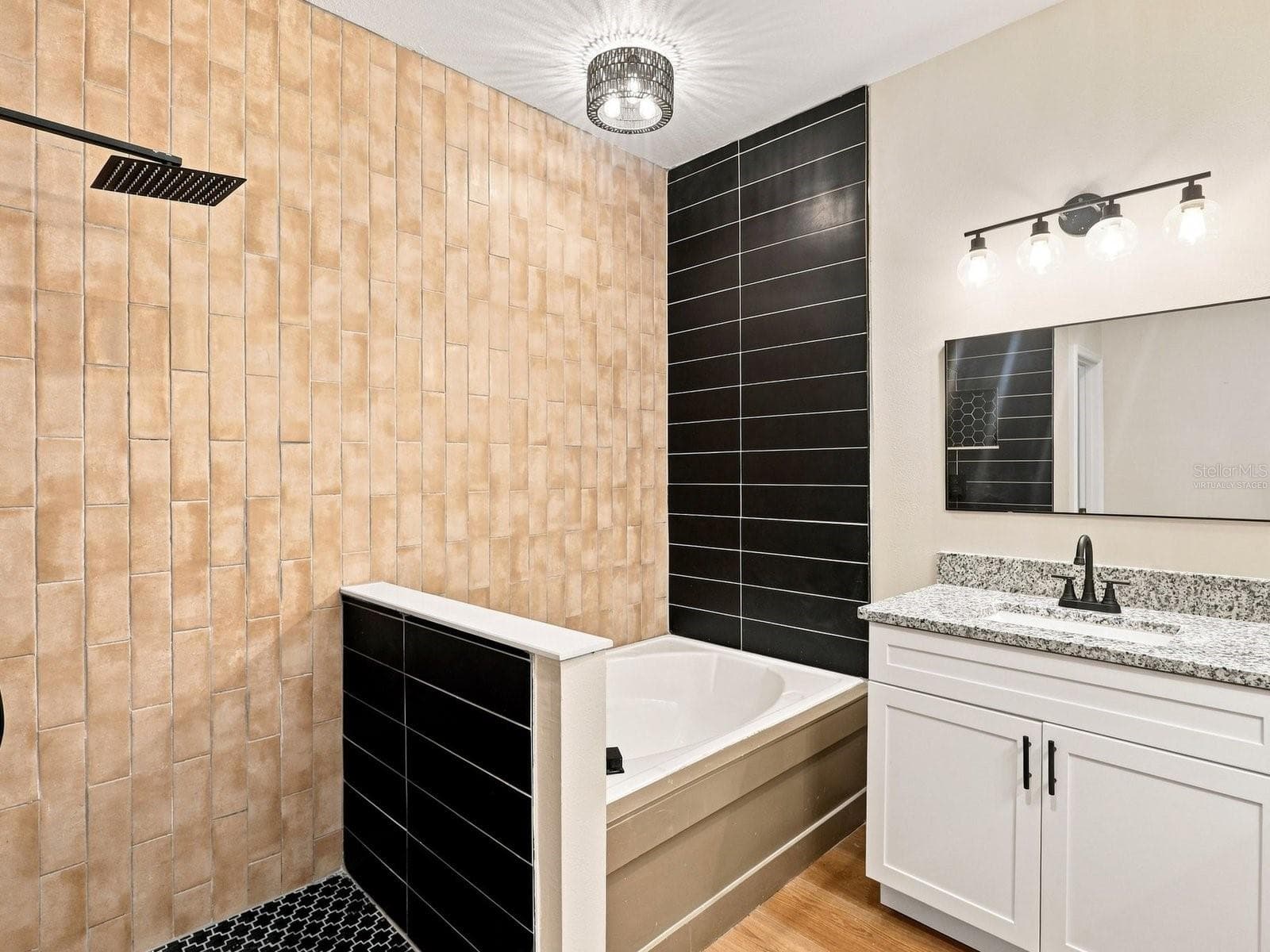 Primary Bathroom (Select photos have been virtually staged) - 2104 MALLARD CREEK CIR, KISSIMMEE