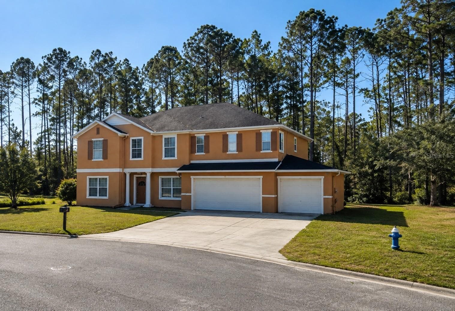 70 ROLLINS LN