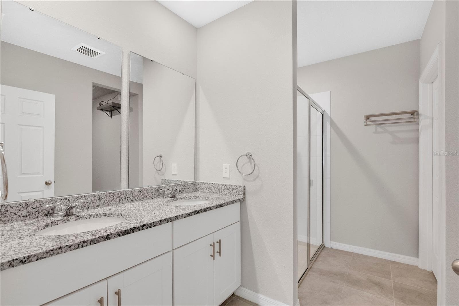 Single Family Residence at 17403 MILLION LAKES CT, CLERMONT, photo 15 of 43