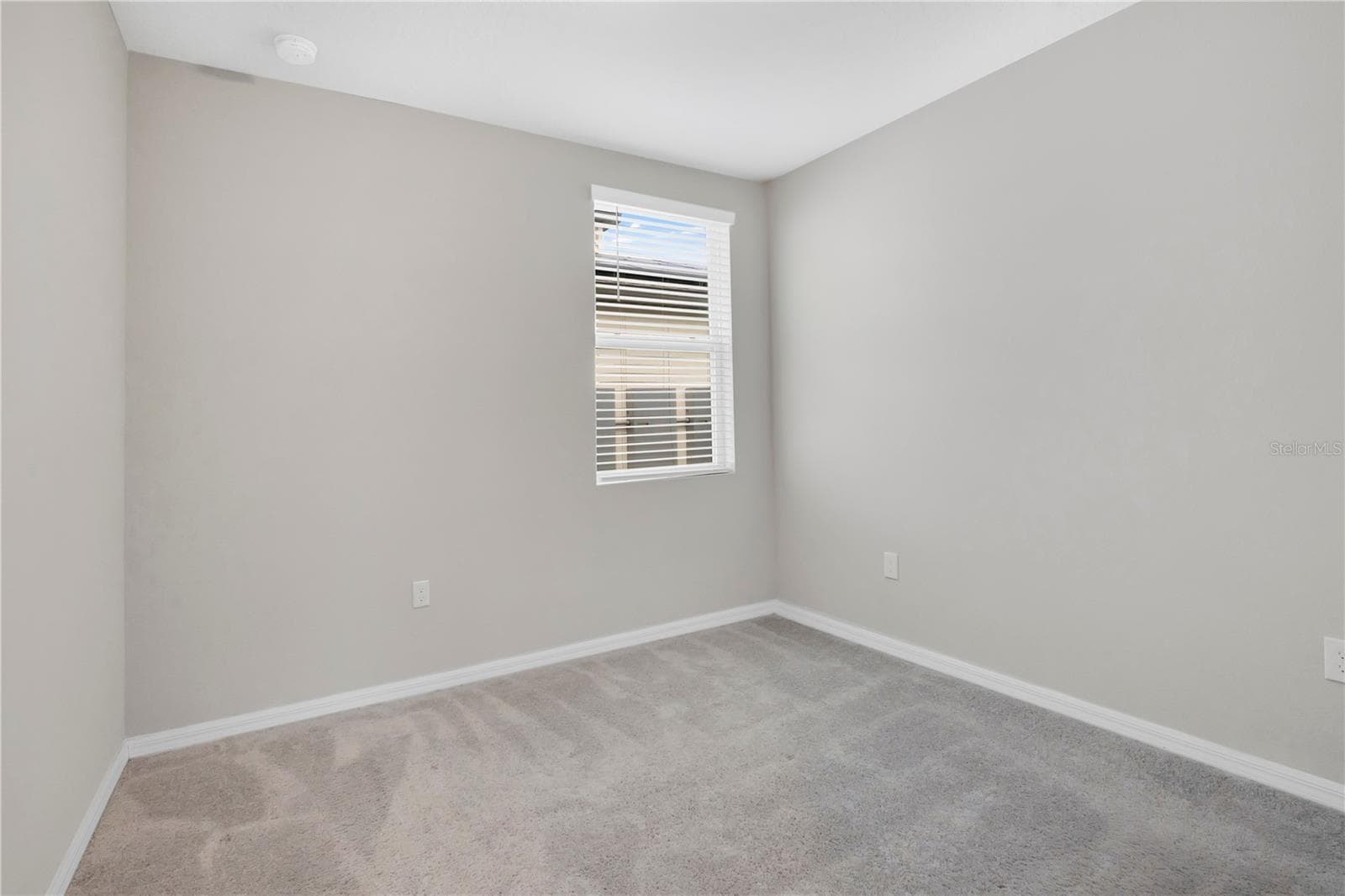 Single Family Residence at 17403 MILLION LAKES CT, CLERMONT, photo 18 of 43