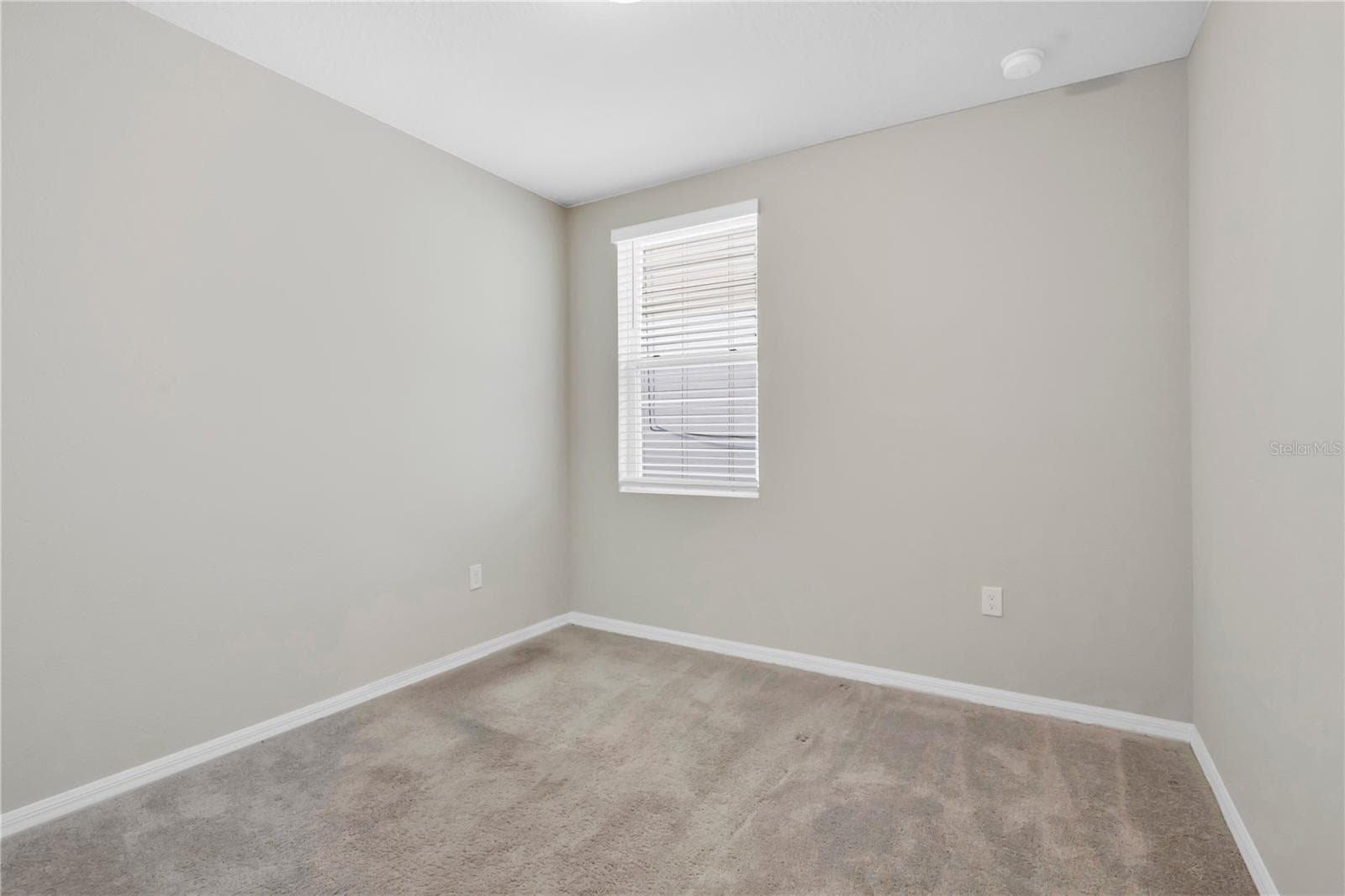 Single Family Residence at 17403 MILLION LAKES CT, CLERMONT, photo 22 of 43