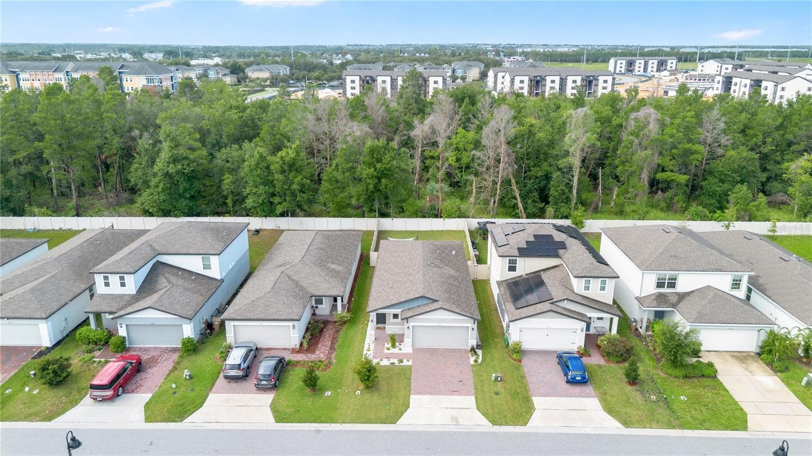 Single Family Residence at 17403 MILLION LAKES CT, CLERMONT, photo 30 of 43