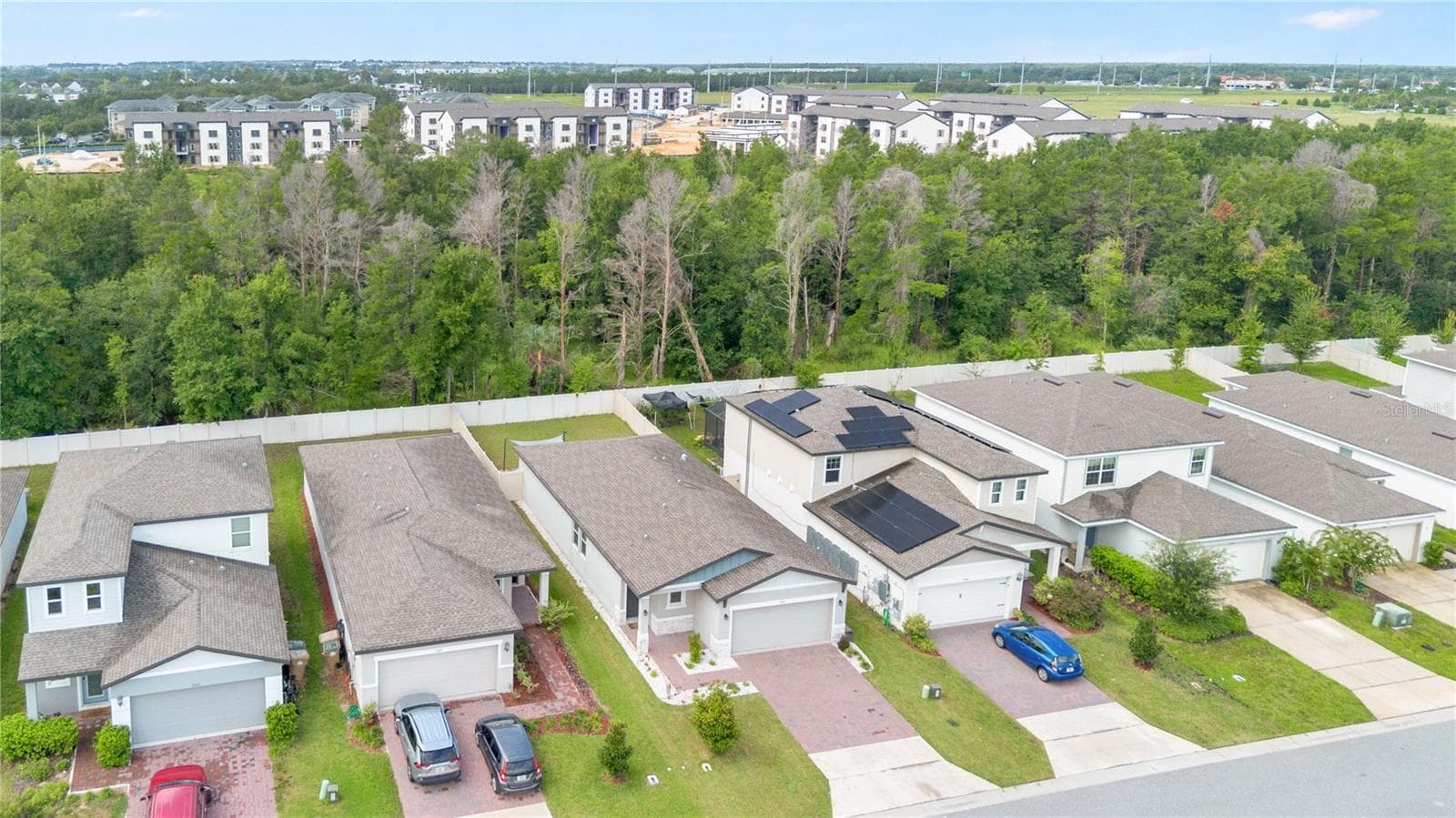 Single Family Residence at 17403 MILLION LAKES CT, CLERMONT, photo 32 of 43