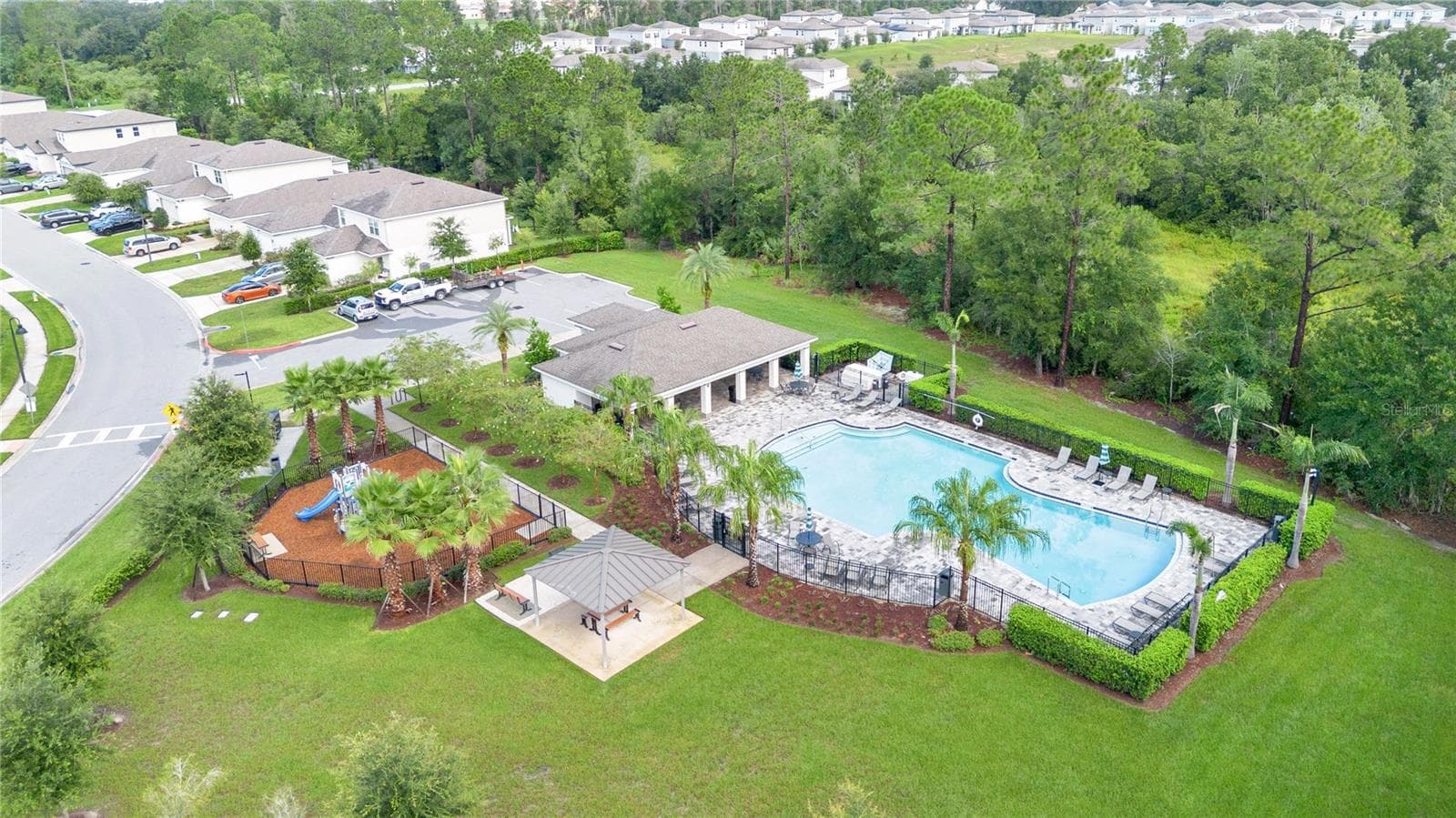 Single Family Residence at 17403 MILLION LAKES CT, CLERMONT, photo 40 of 43