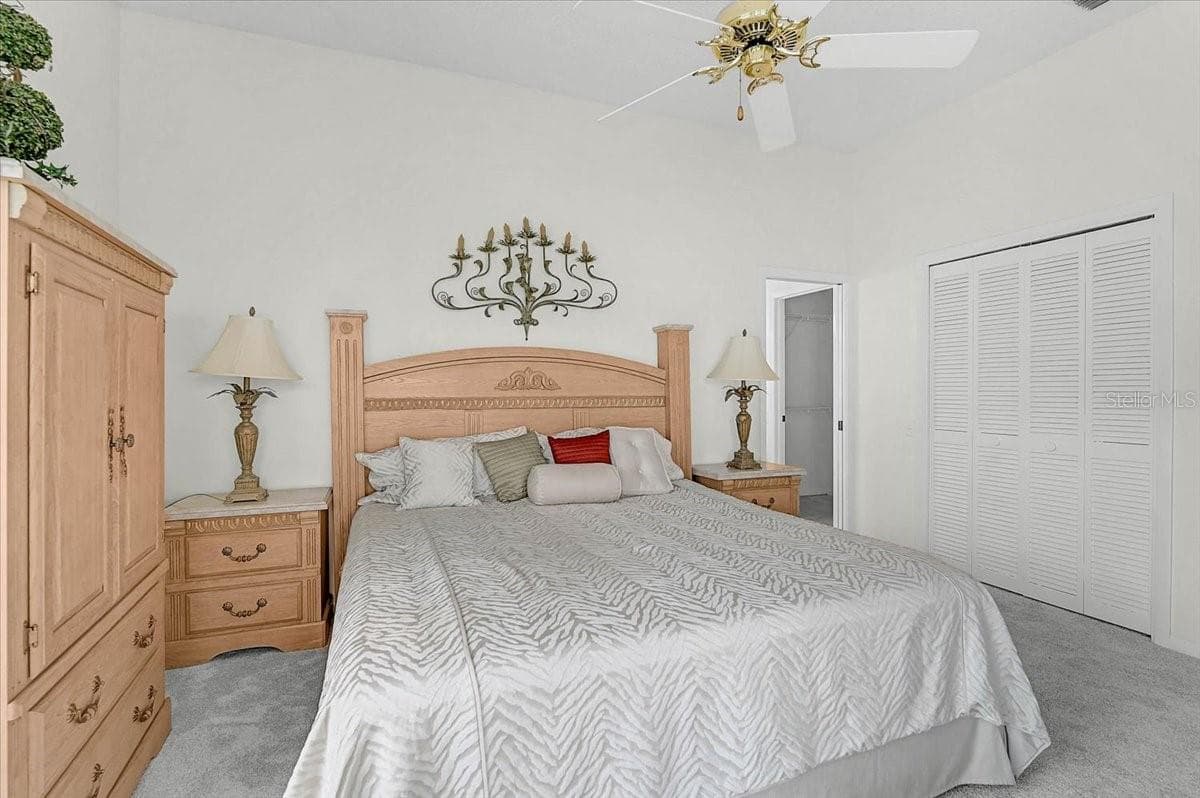 Single Family Residence at 4717 PERIDIA BLVD E, BRADENTON, photo 10 of 36